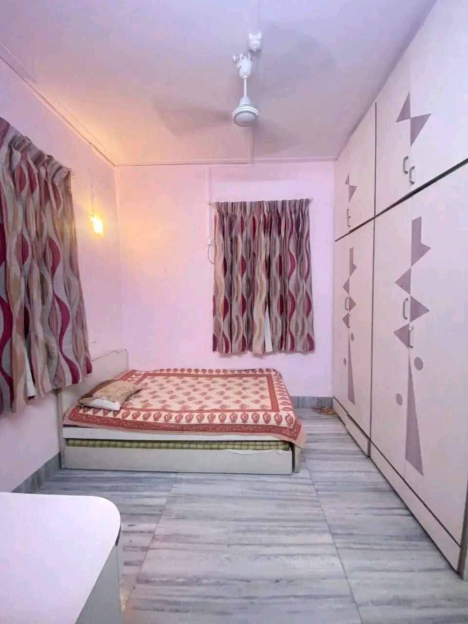 Seeking Female Flatmate for 2BHK in Dadar - photo 5