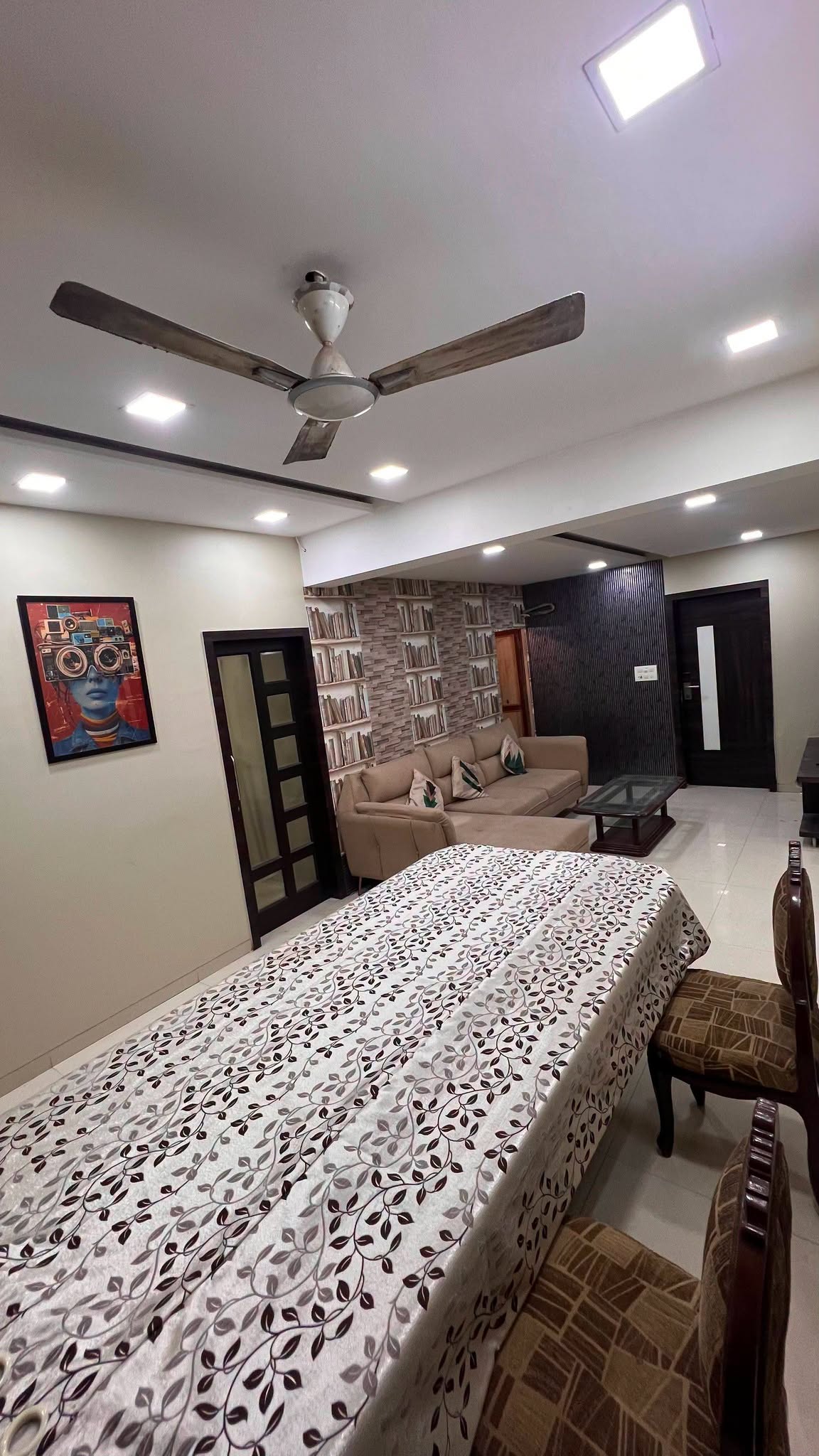 Rooms available for female in Juhu — photo 2