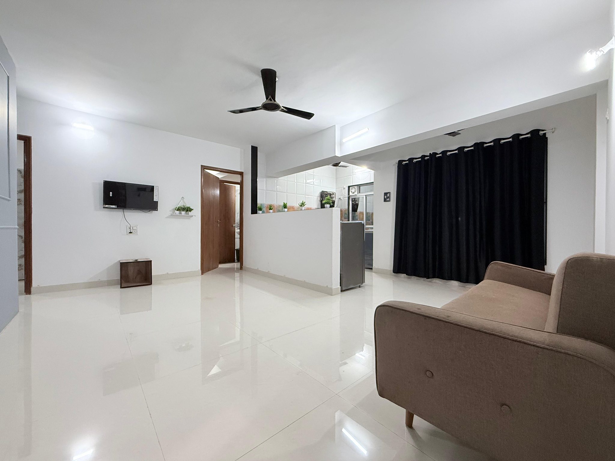 Luxurious 3BHK Furnished Apartment for Rent in BKC