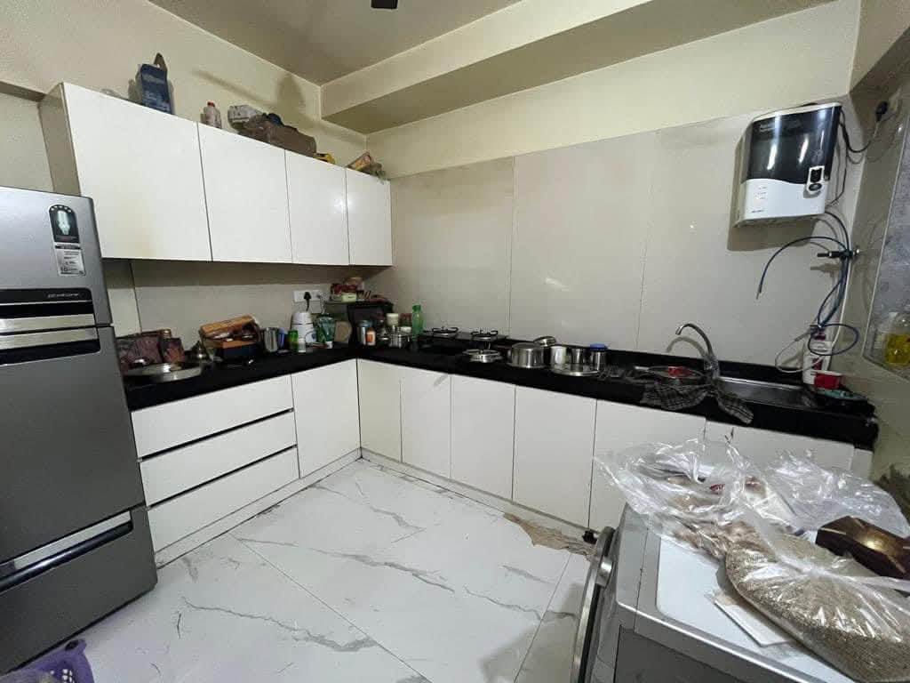 Fully Furnished 3 BHK in Swatik Park, Chembur — photo 2