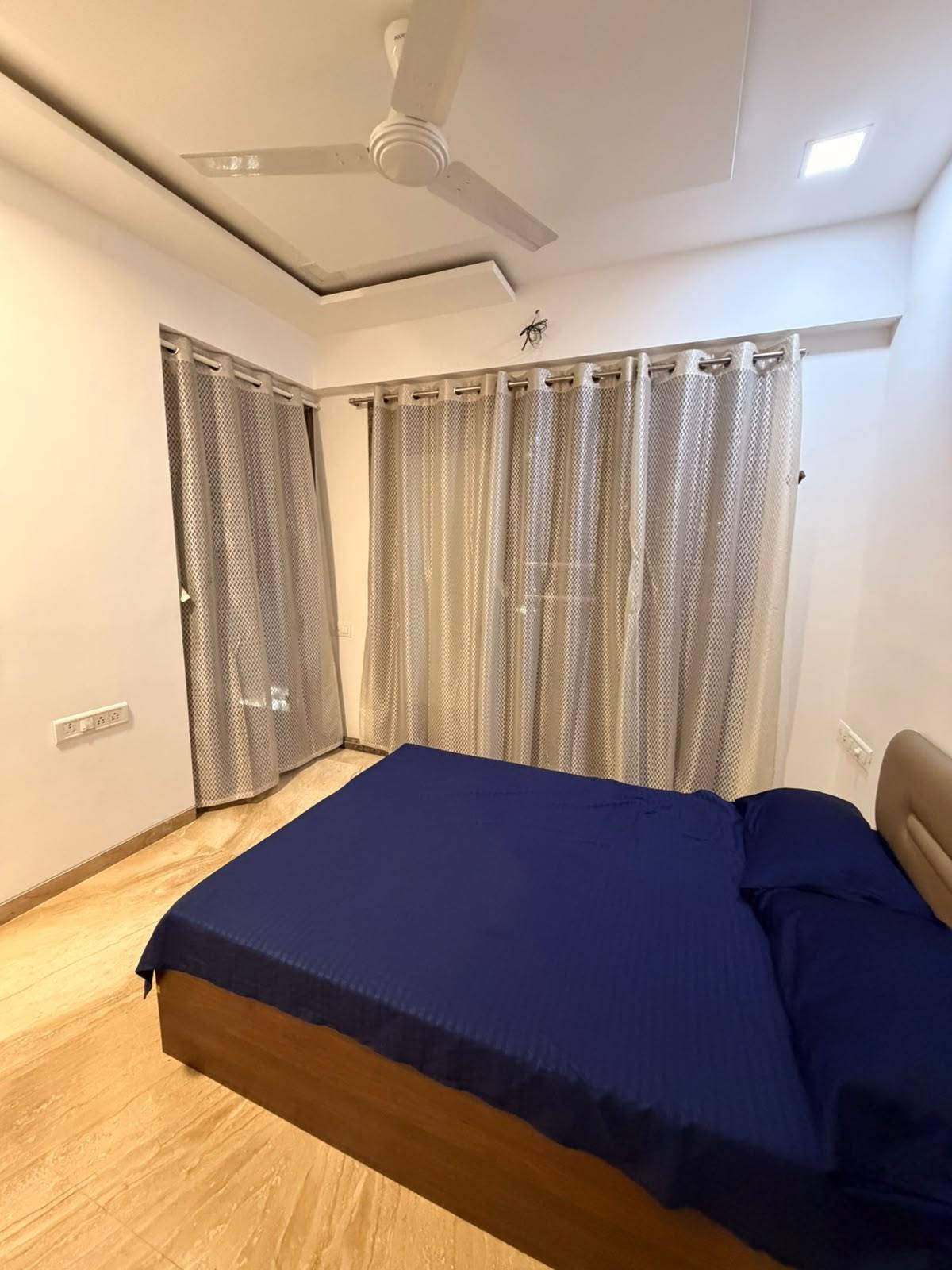 Female Flatmate Required | Beautiful 3BHK Flat