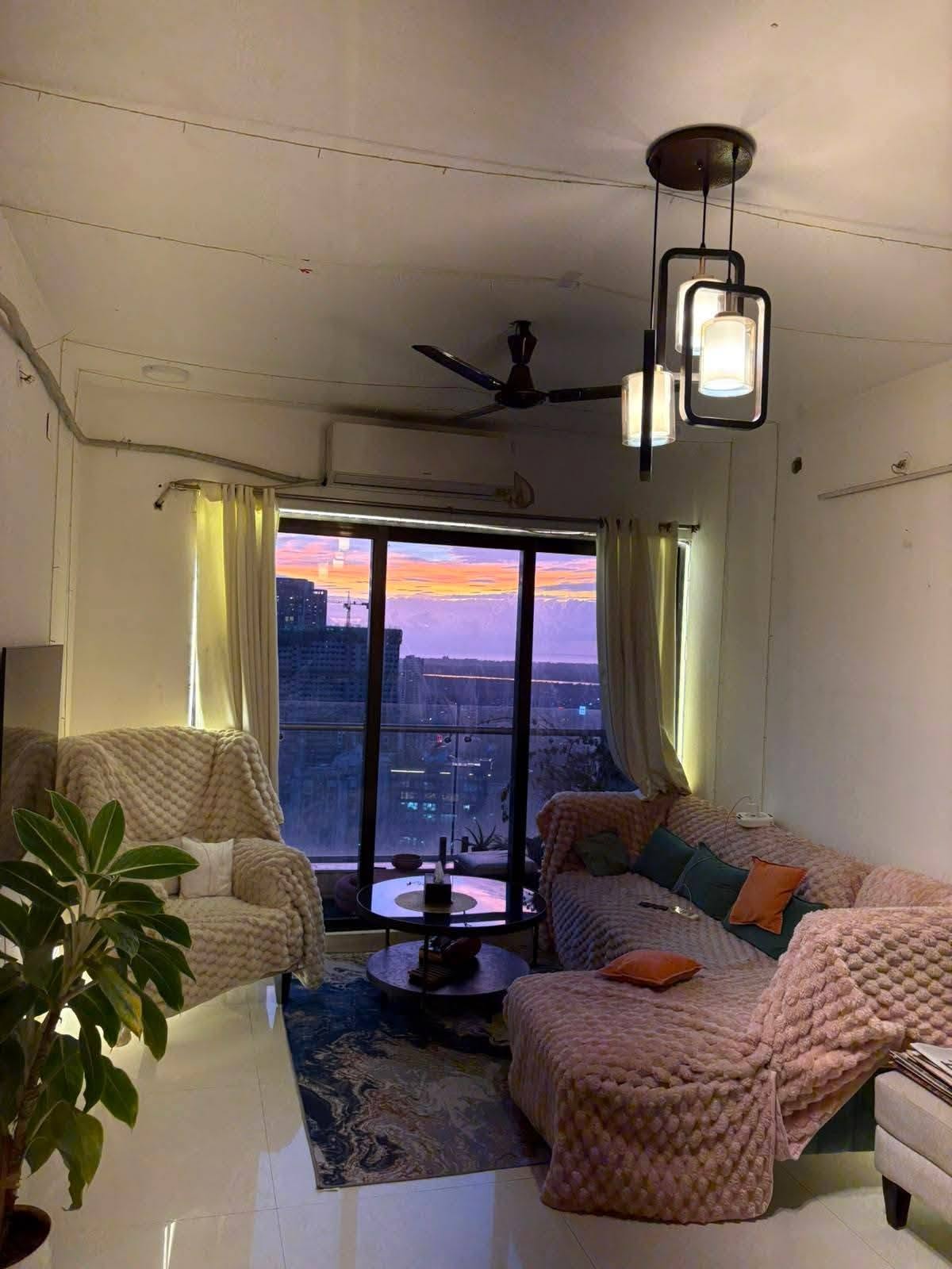 Looking for female flatmate in 3BHK, Goregaon West — photo 2