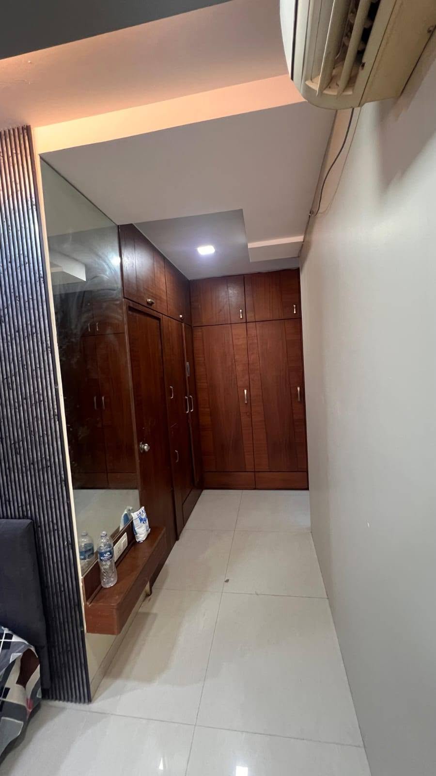 Room for Female in Juhu — photo 3
