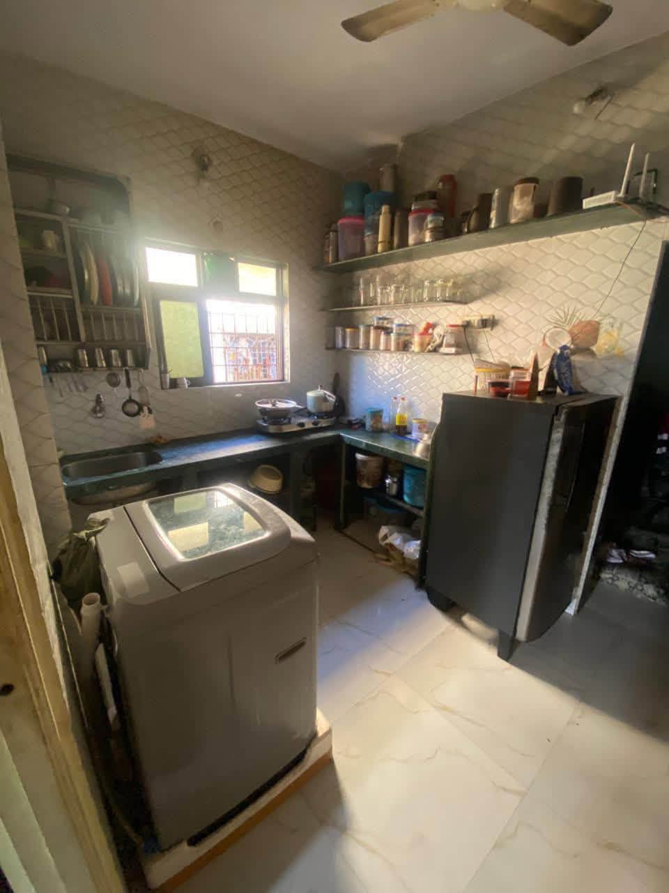 1BHK Shared Flatmate Needed in Versova