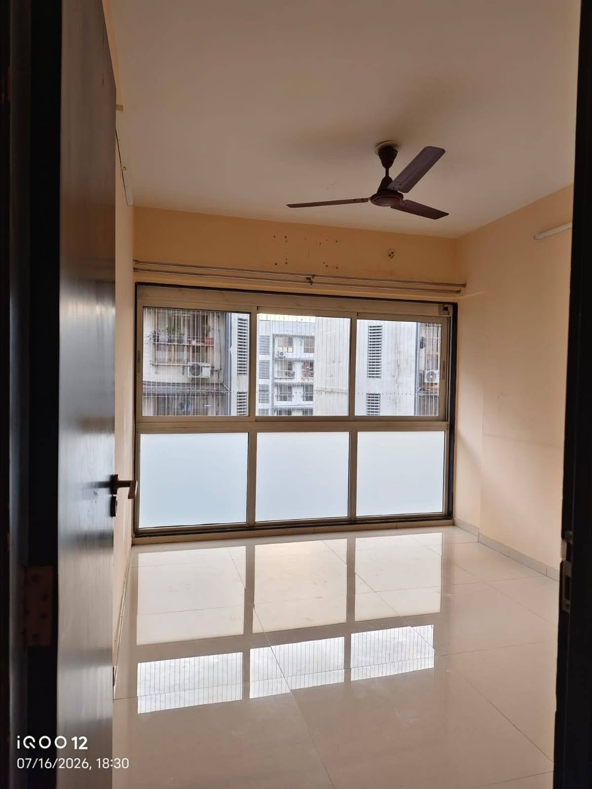 Available 2 BHK Flat IN Chembur East — photo 2