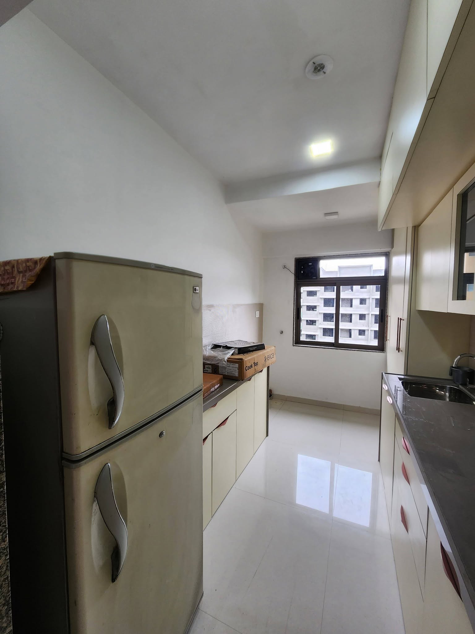 2BHK Fully Furnished Apartment near Airport - photo 4