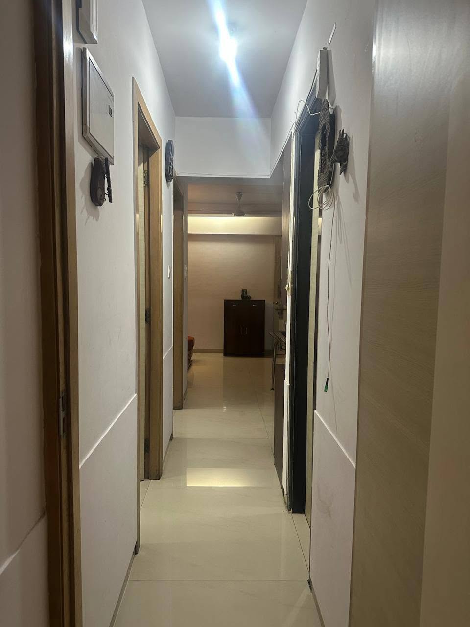 Furnished 2BHK flat for rent in Vikhroli West — photo 4
