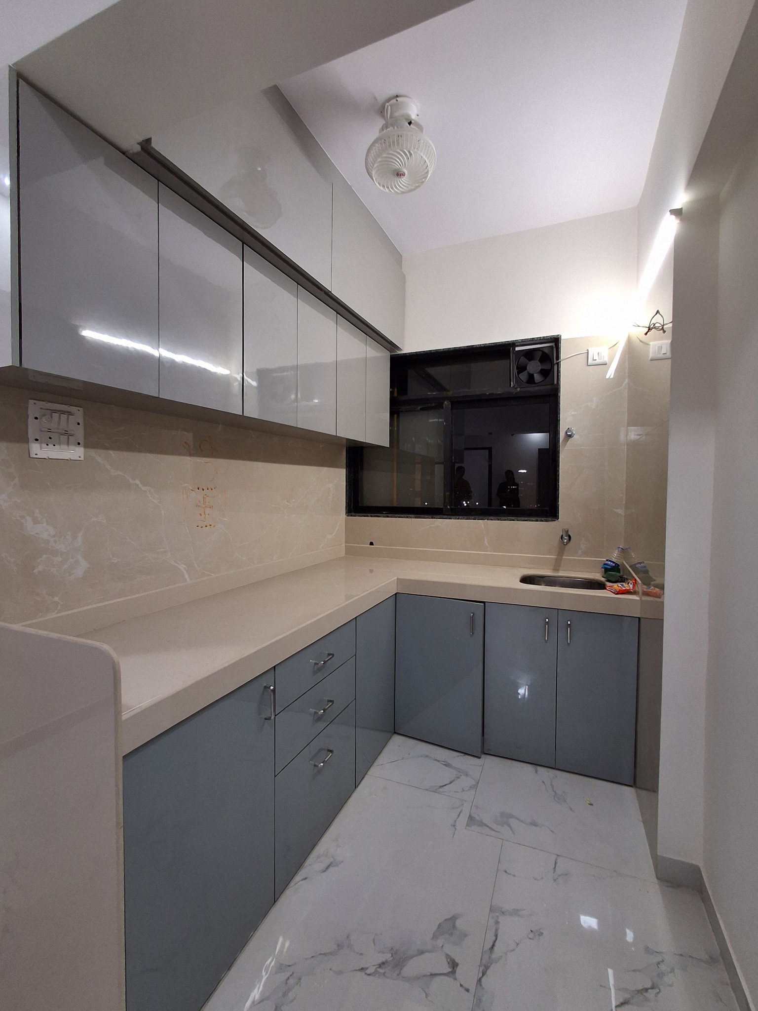 Available 2BHK Brand New Flat — photo 4