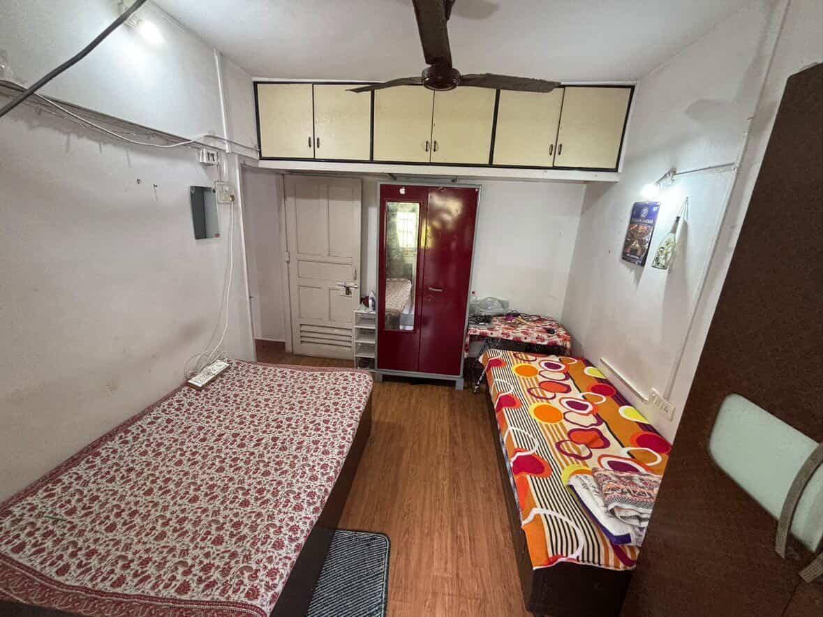 Room available in 2BHK co-living flat, Andheri West — photo 2