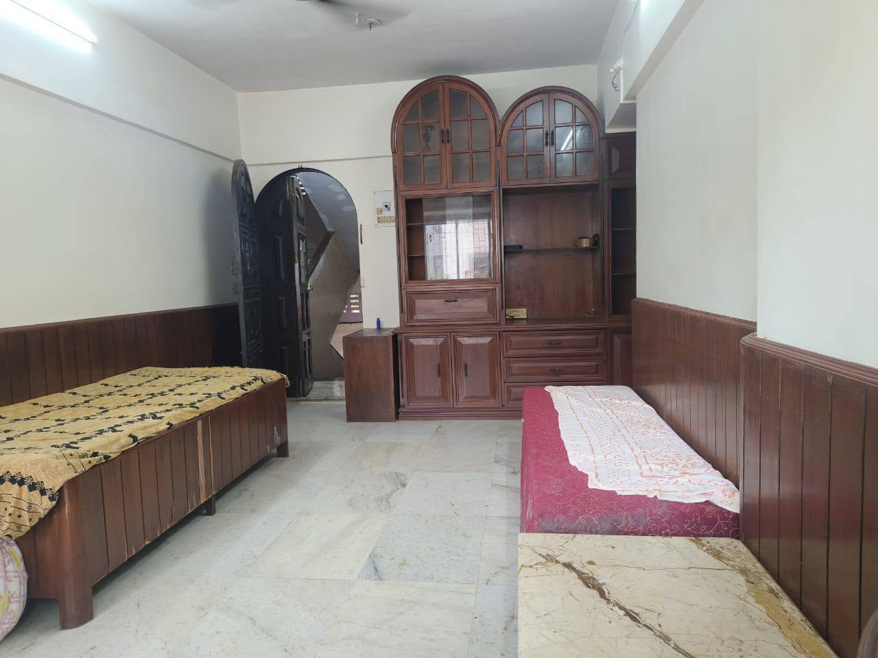Premium 2BHK Fully Furnished Flat in Malad West — photo 2