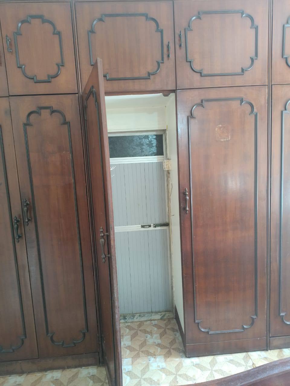 Premium 2BHK Fully Furnished Flat in Malad West — photo 4