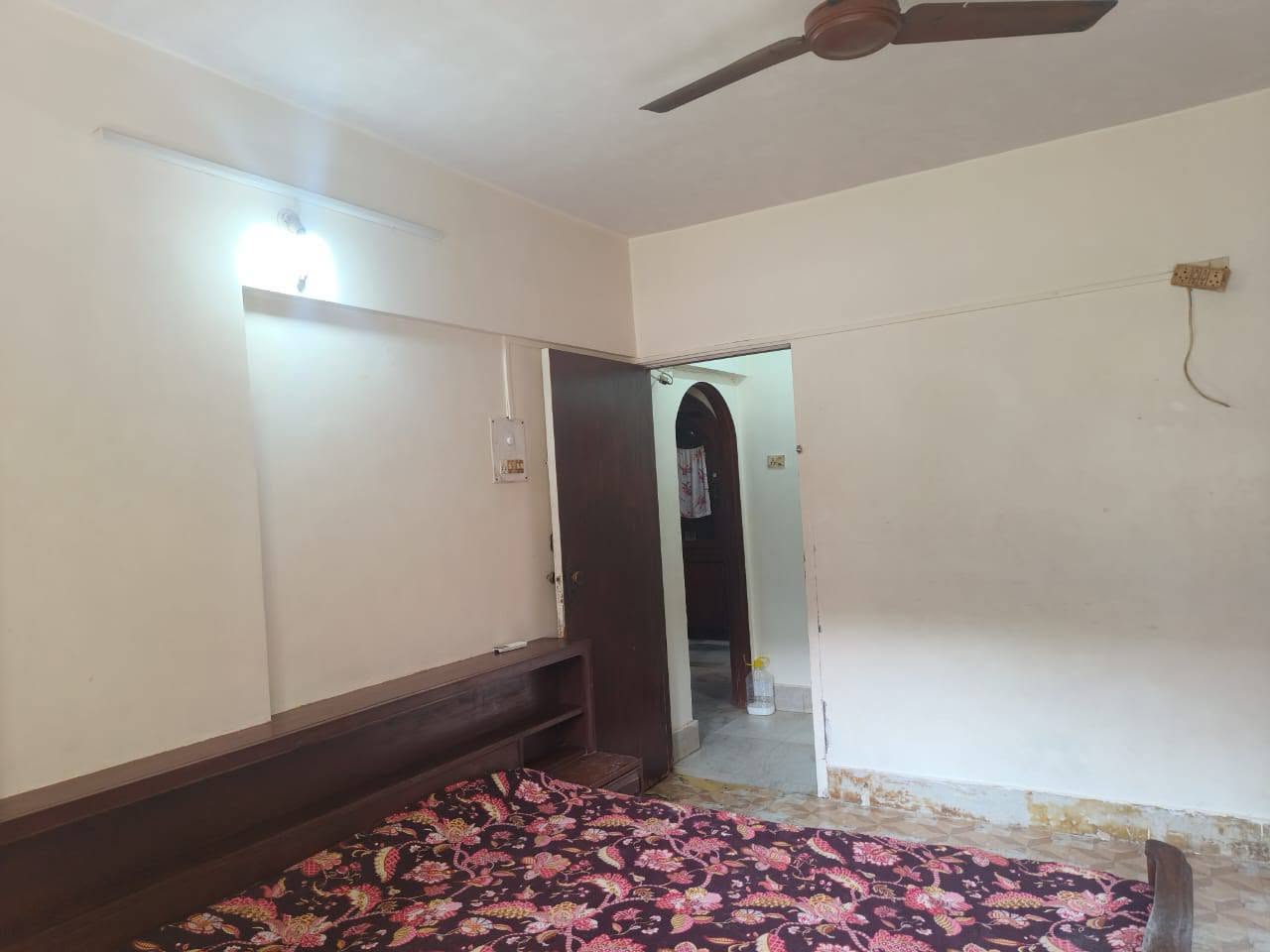 Premium 2BHK Fully Furnished Flat in Malad West — photo 5