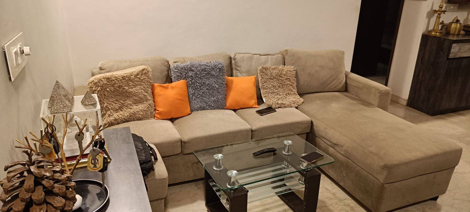 Master bedroom in 2BHK, Goregaon East — photo 3
