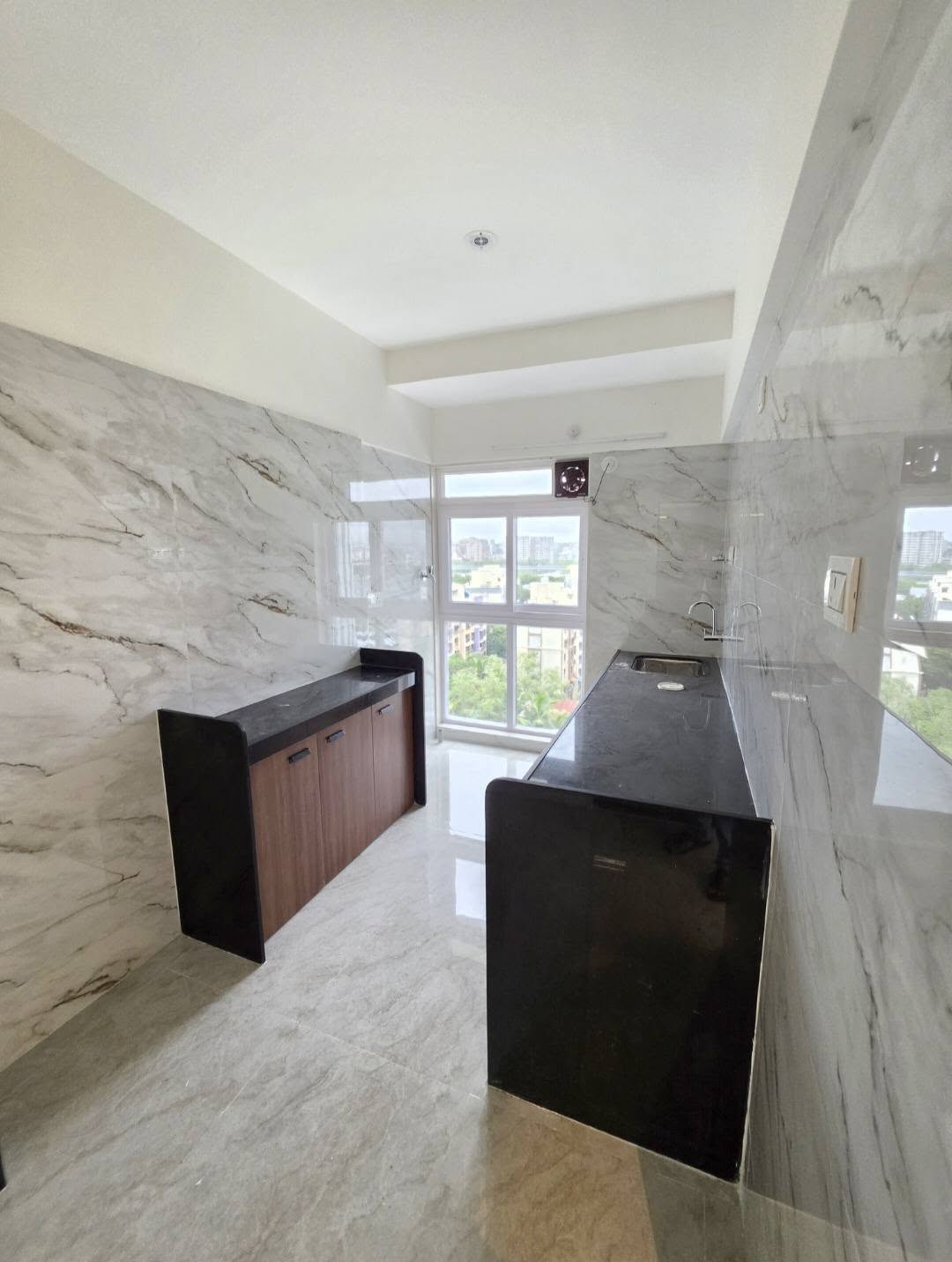 Available 1BHK Flat for Lease — photo 4