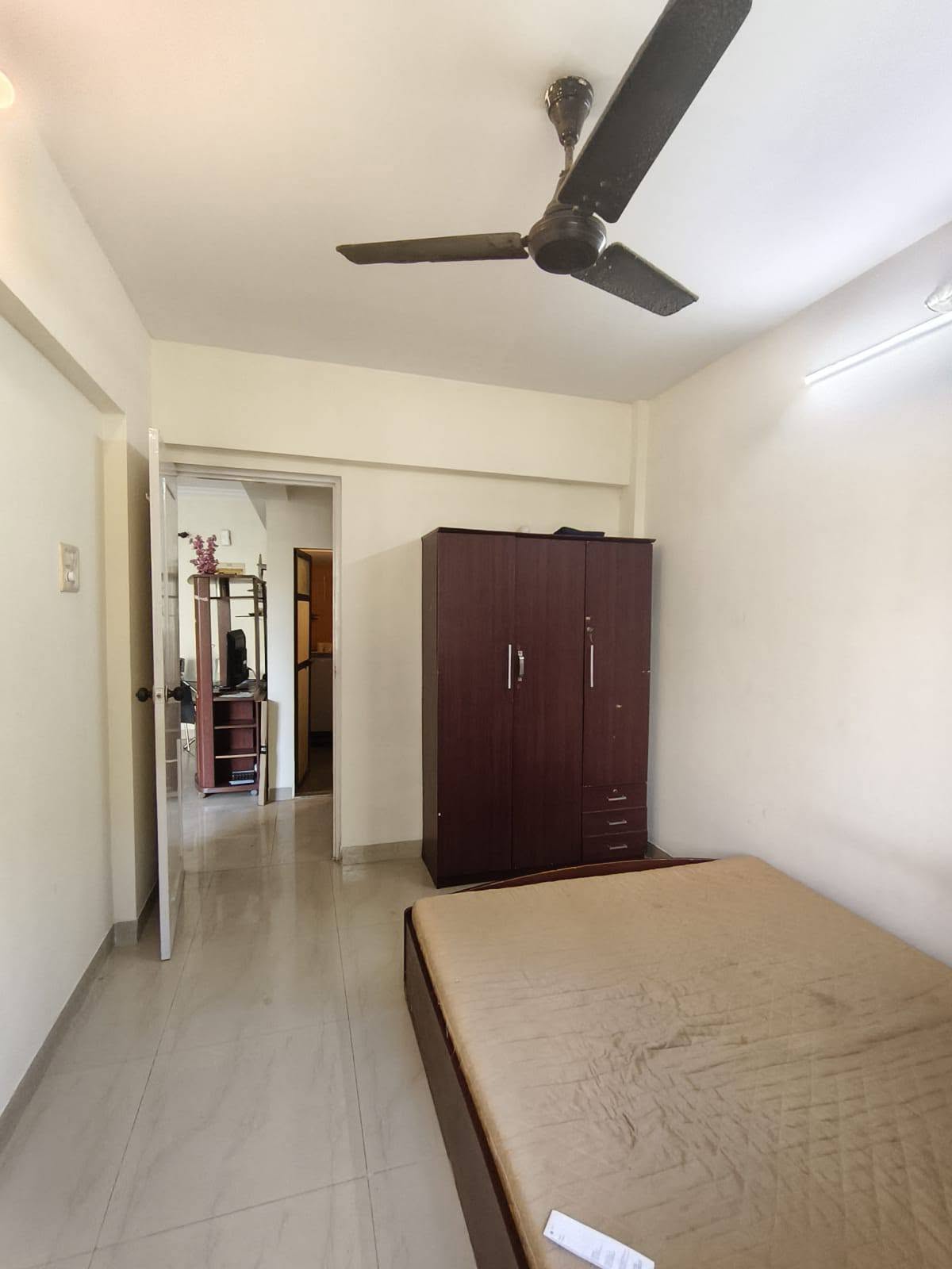 1 BHK Fully Furnished for Rent – Divya Smruti, Malad West - photo 5