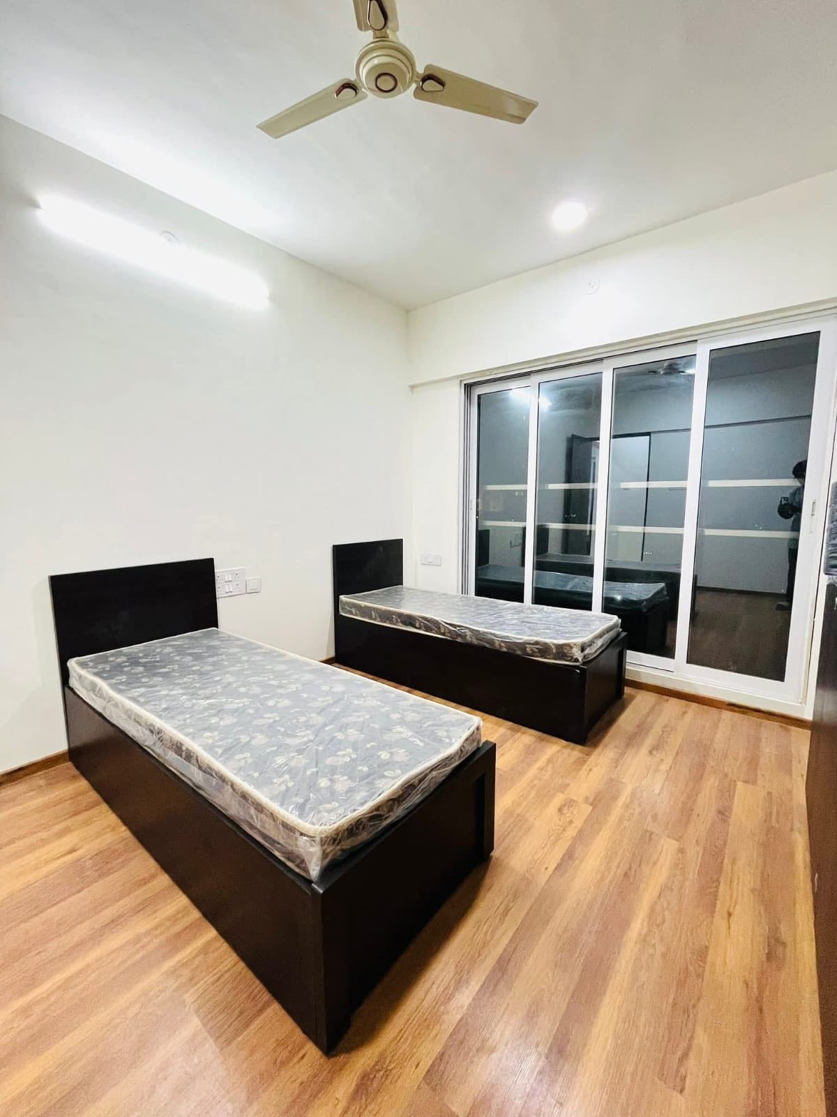 Super Luxurious Flat Just 1 Min from Goregaon West Metro! — photo 5