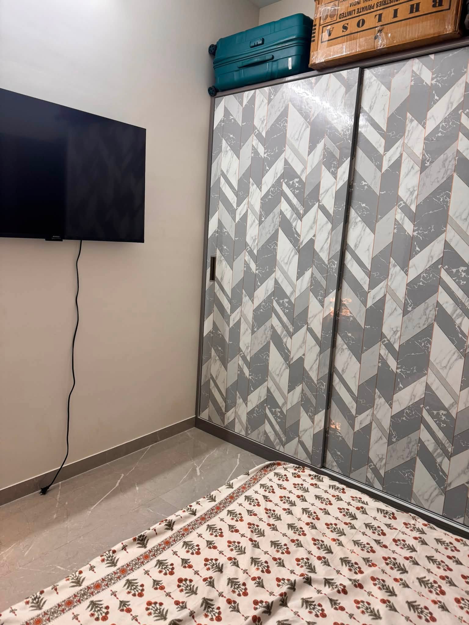 Female Roommate Wanted in 2BHK Apartment — photo 5