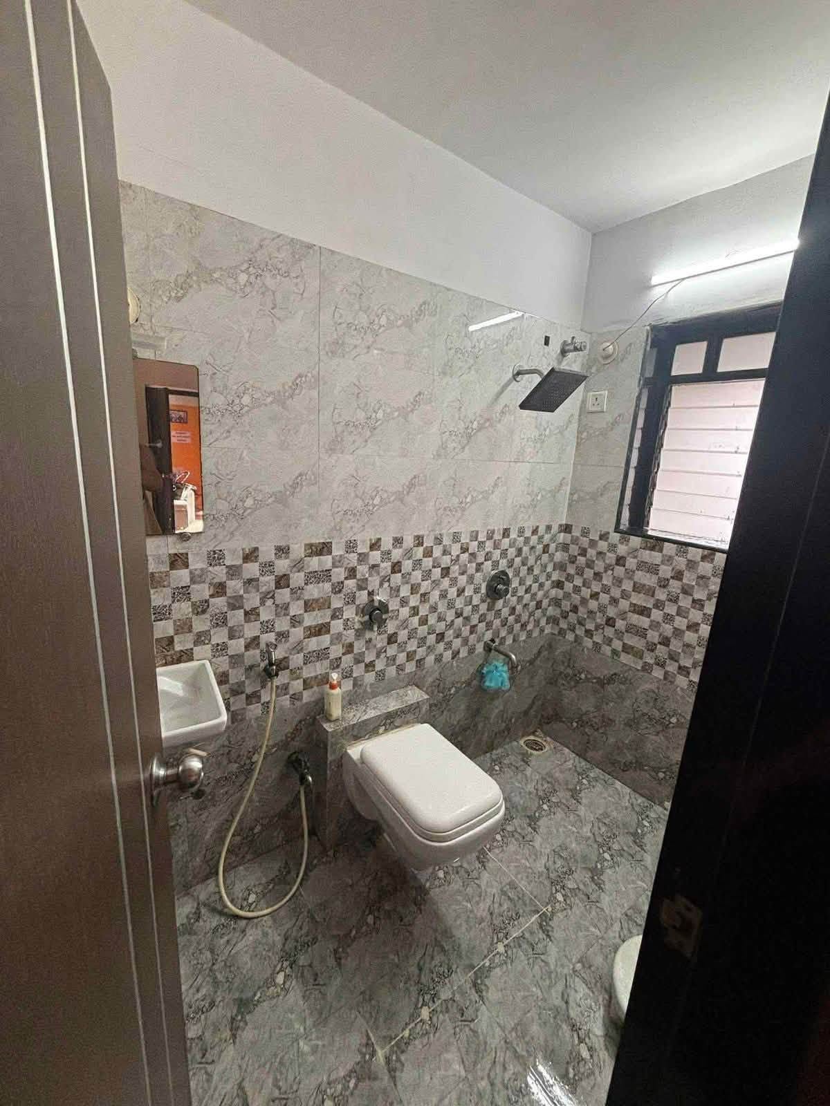 Replacement Needed in Fully Furnished 2 BHK - photo 3