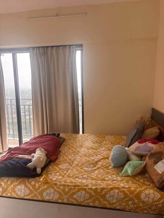 Room available in 2BHK near Parel