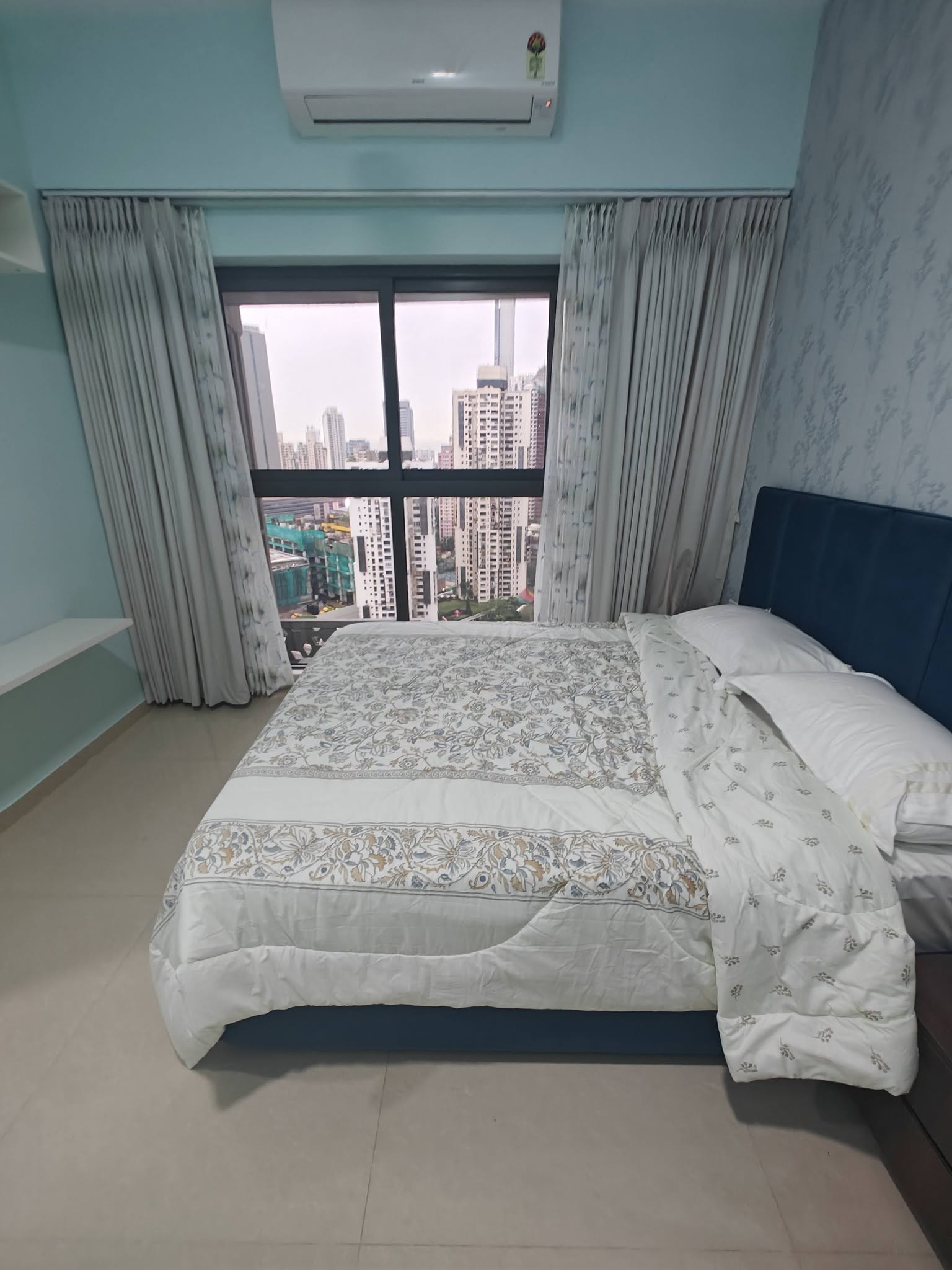 Fully furnished Lodha Tower - 2BHK — photo 2