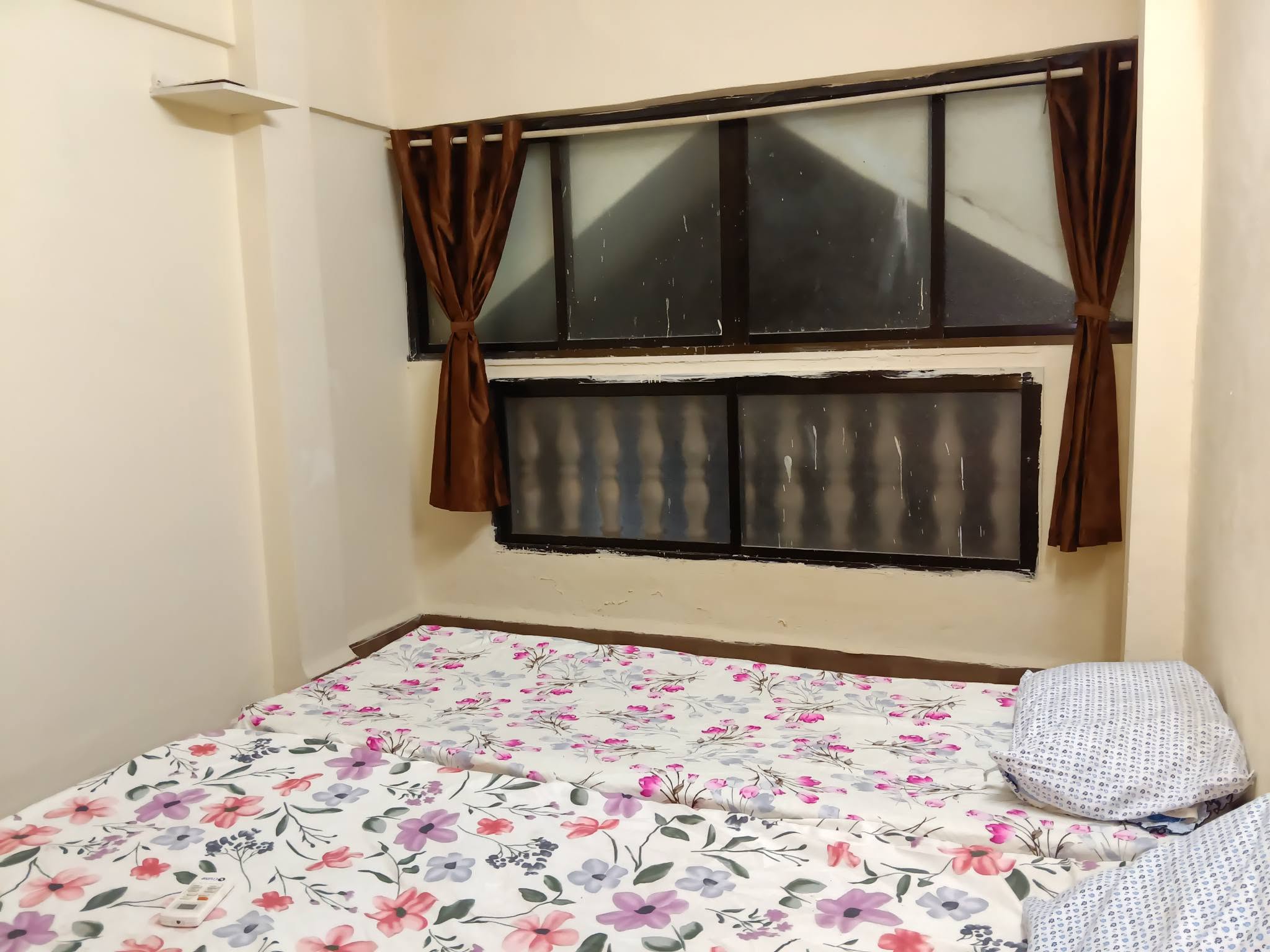 1BHK Semi-Furnished in Shere e Punjab Society