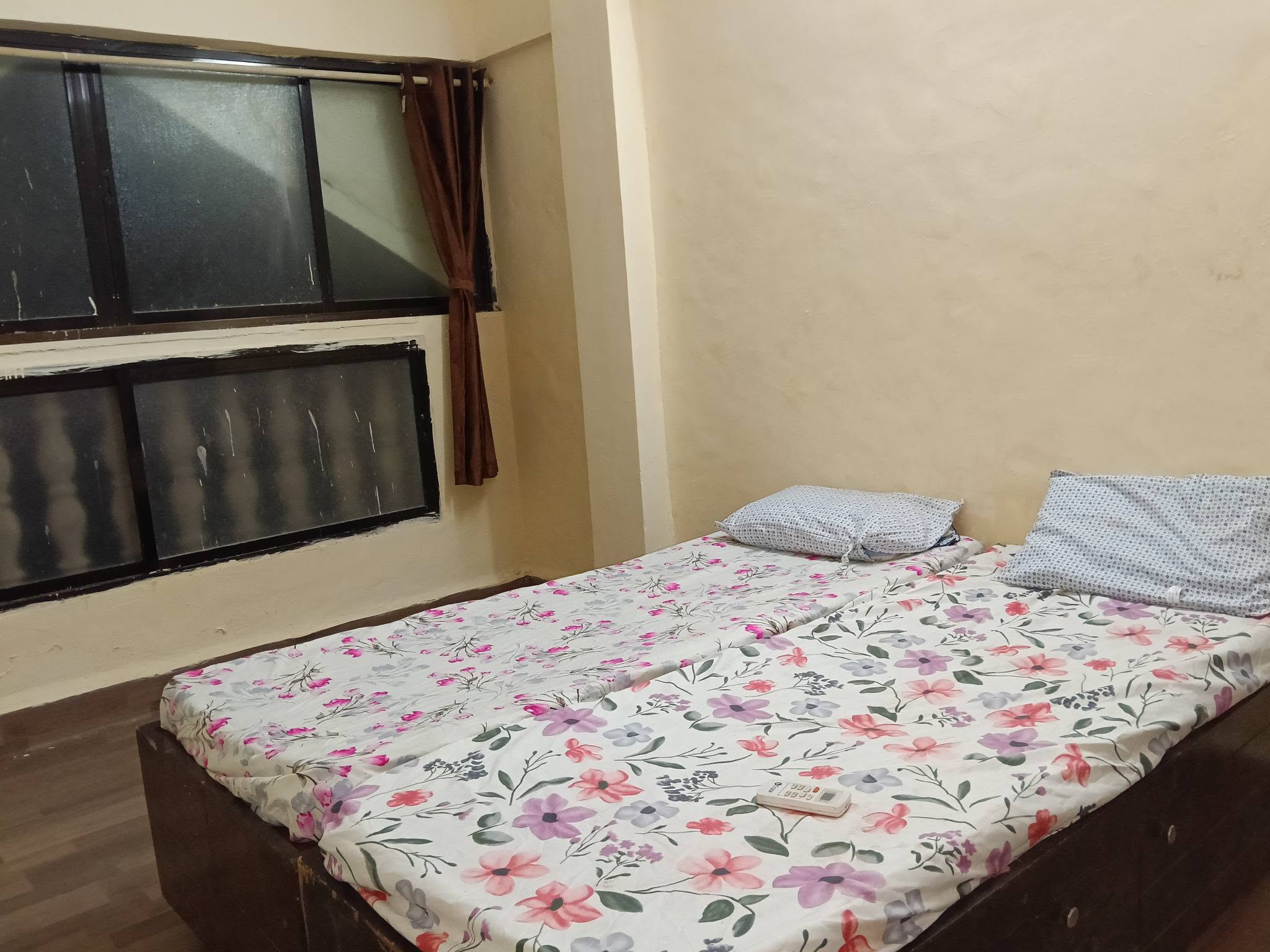 1BHK Semi-Furnished in Shere e Punjab Society - photo 4