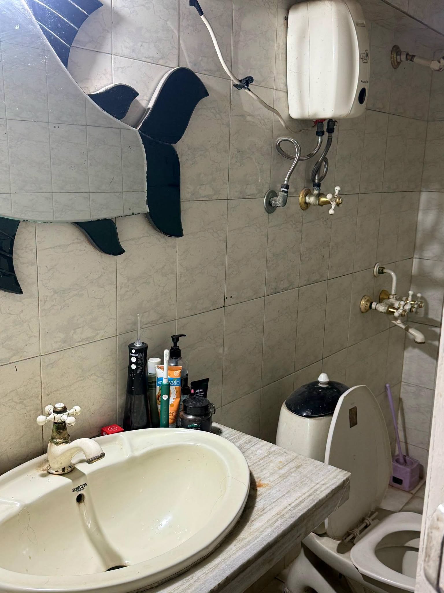 Single Occupancy Room Available – Shantiniketan Bungalow, Versova — photo 4