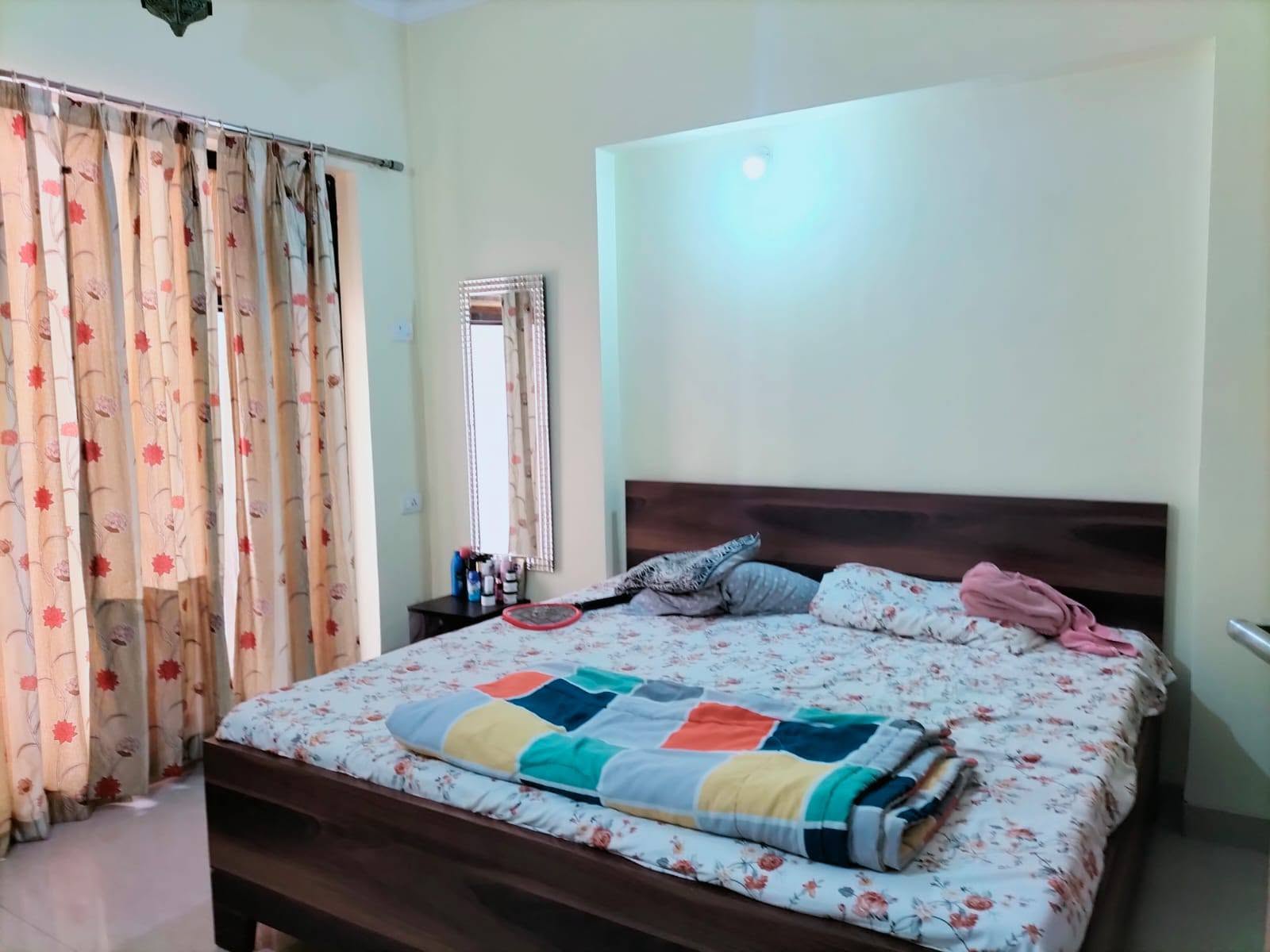 Fully Furnished 1 BHK in Raheja Residency