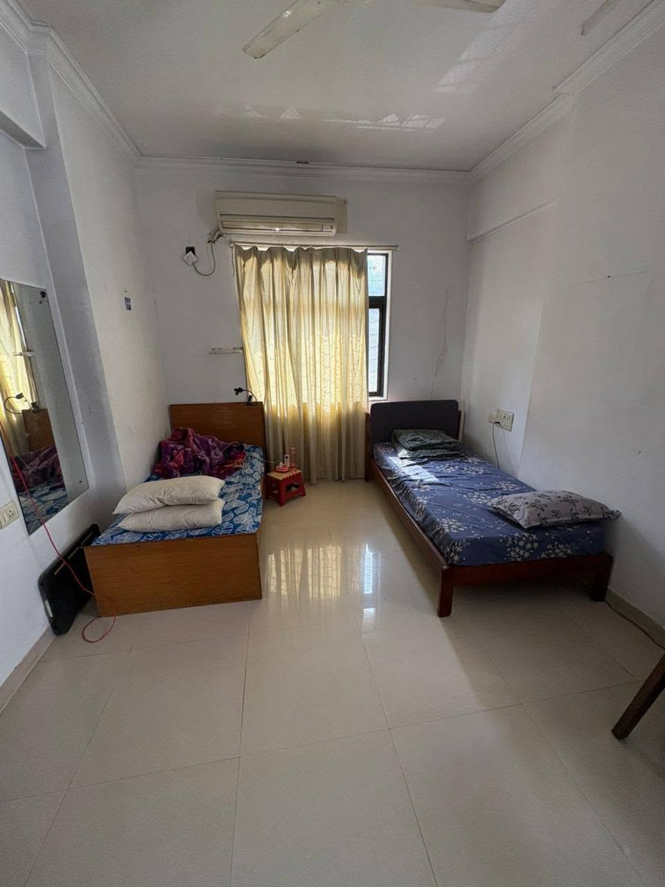Double occupancy for one male in 4BHK flat — photo 2