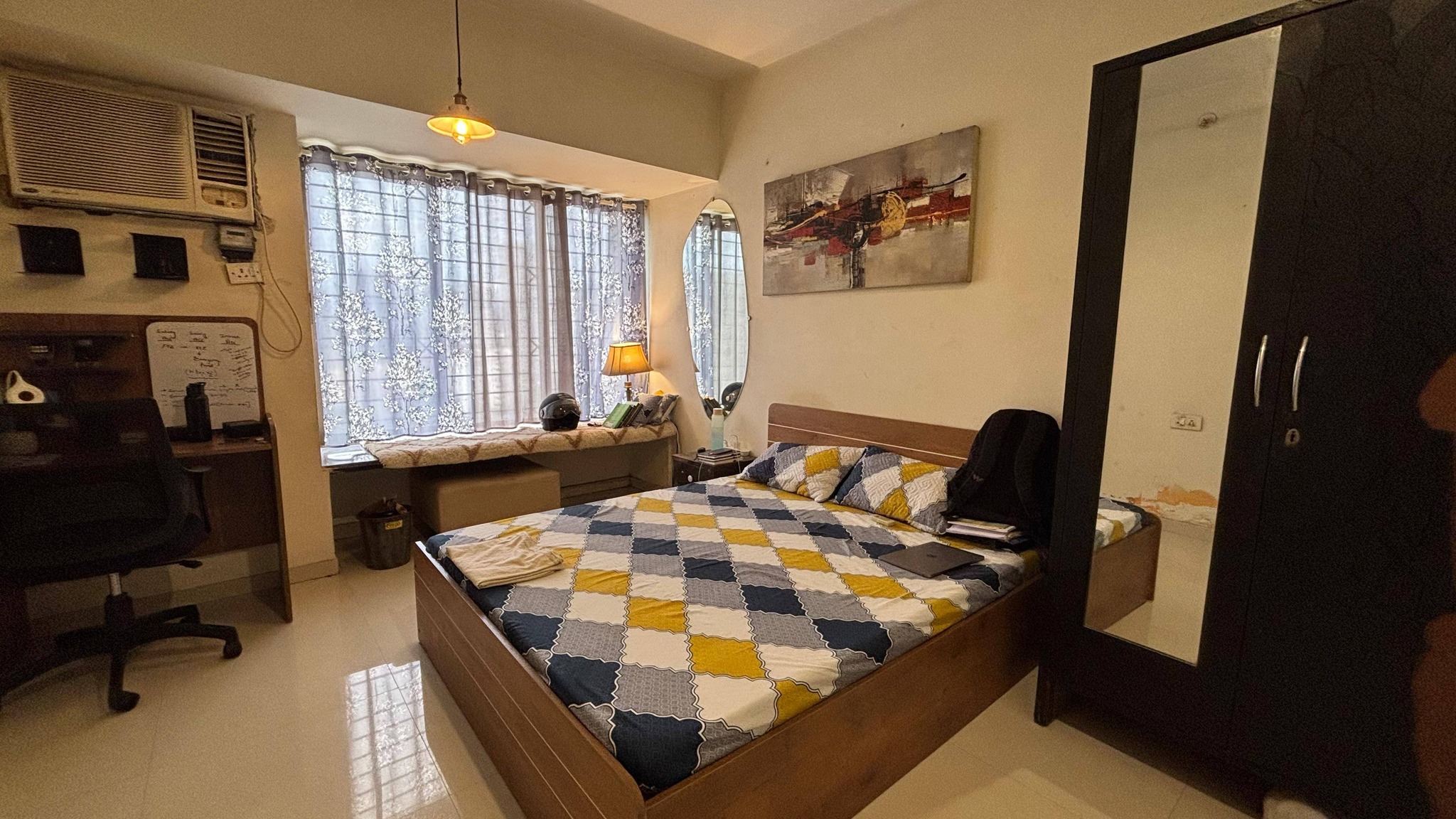 Single occupancy in 4BHK near Infinity Mall — photo 3
