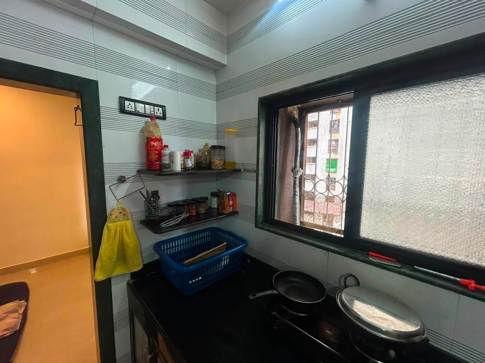 Roommate wanted for 1BHK in Ekta Nagar, Malad West - photo 2