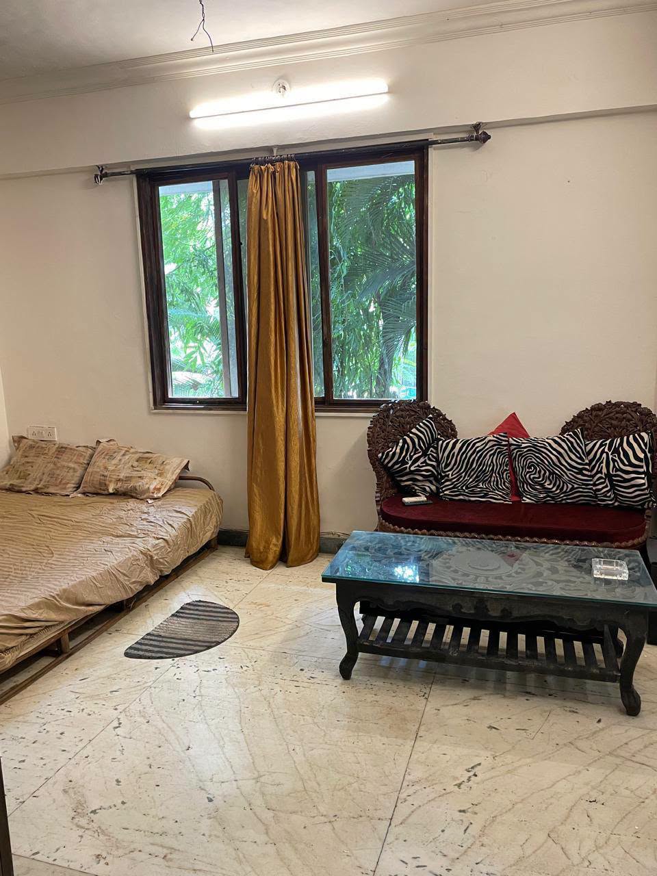 Single Occupancy Room Available – Shantiniketan Bungalow, Versova