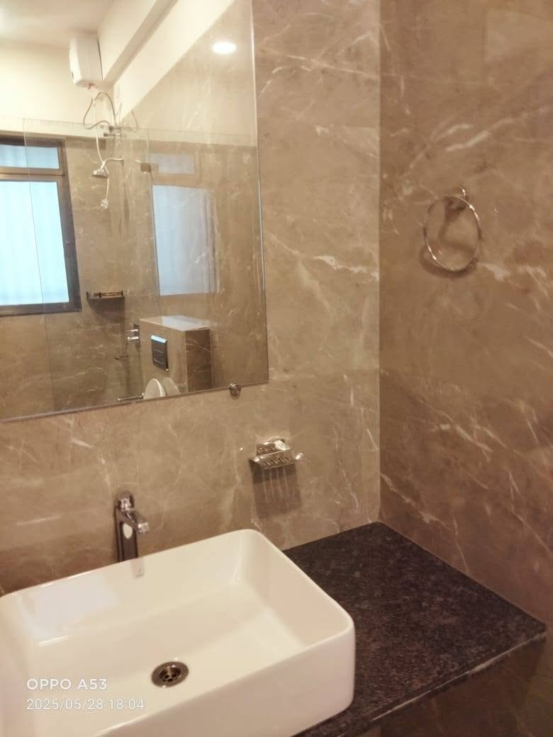 Brand New 2 BHK Semi Furnished Flat for Rent at Prabhadevi - photo 3