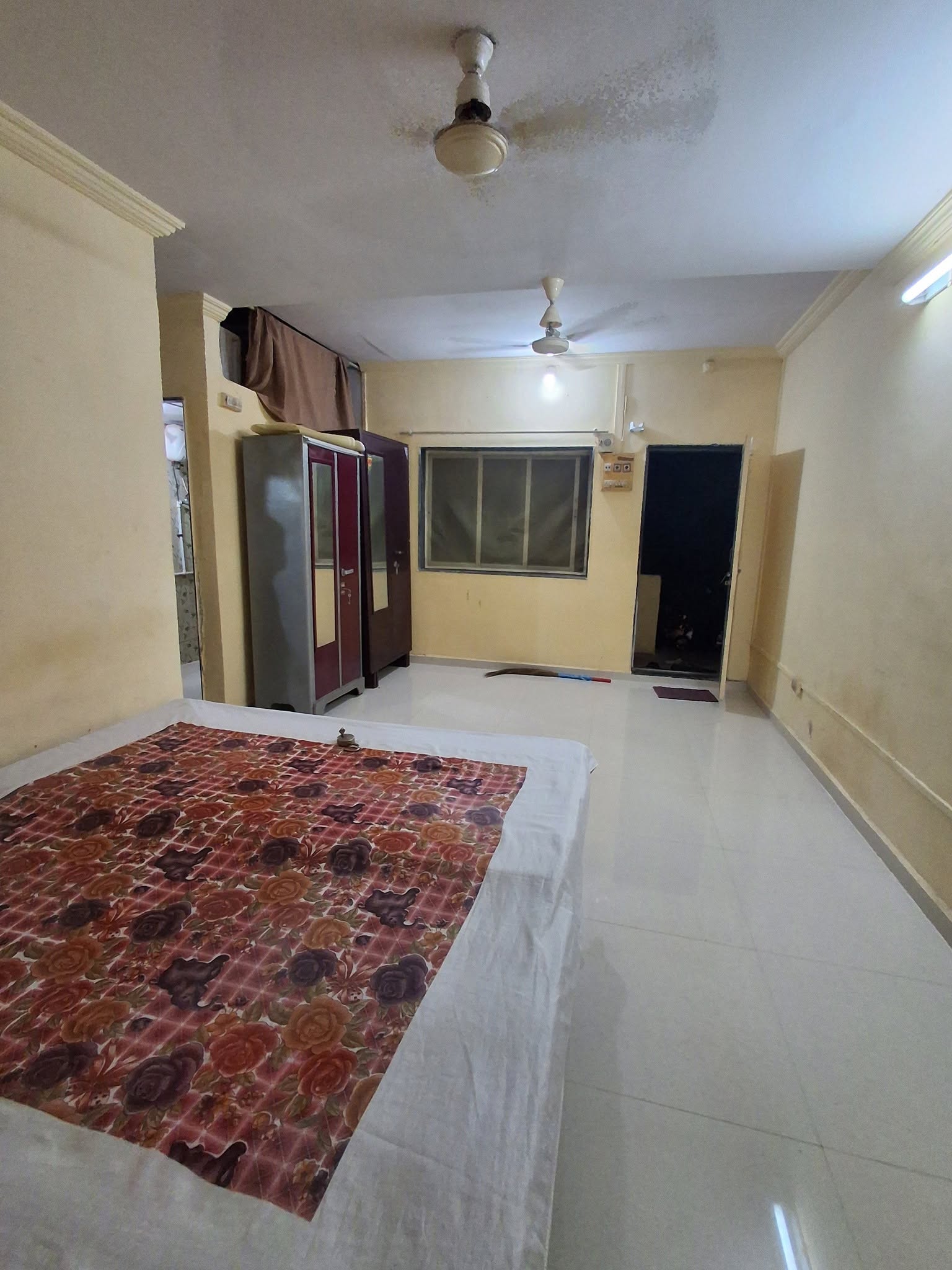 1RK Available for Rent