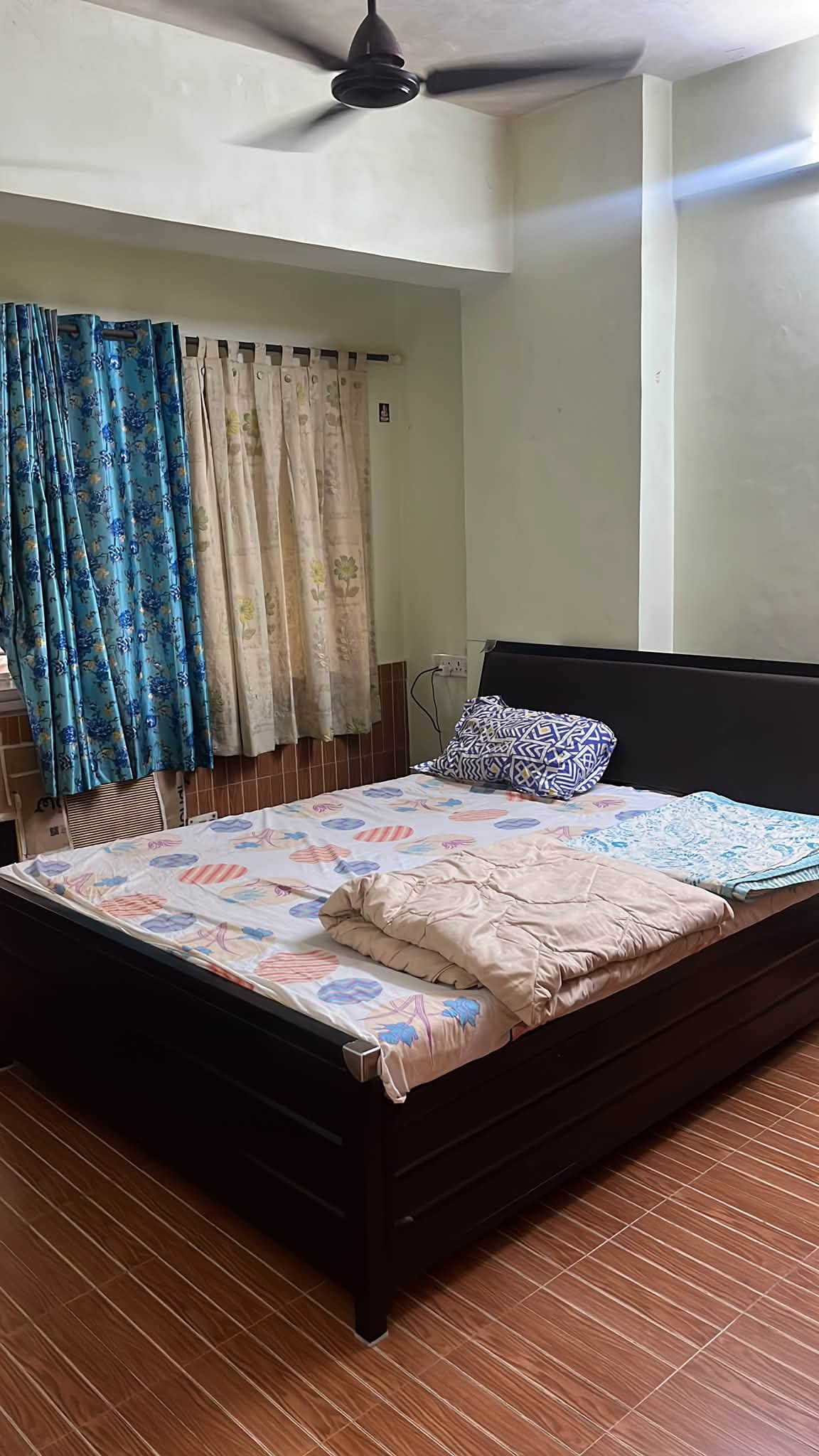 2BHK flat in Oshiwara, Double Occupancy for Female — photo 4