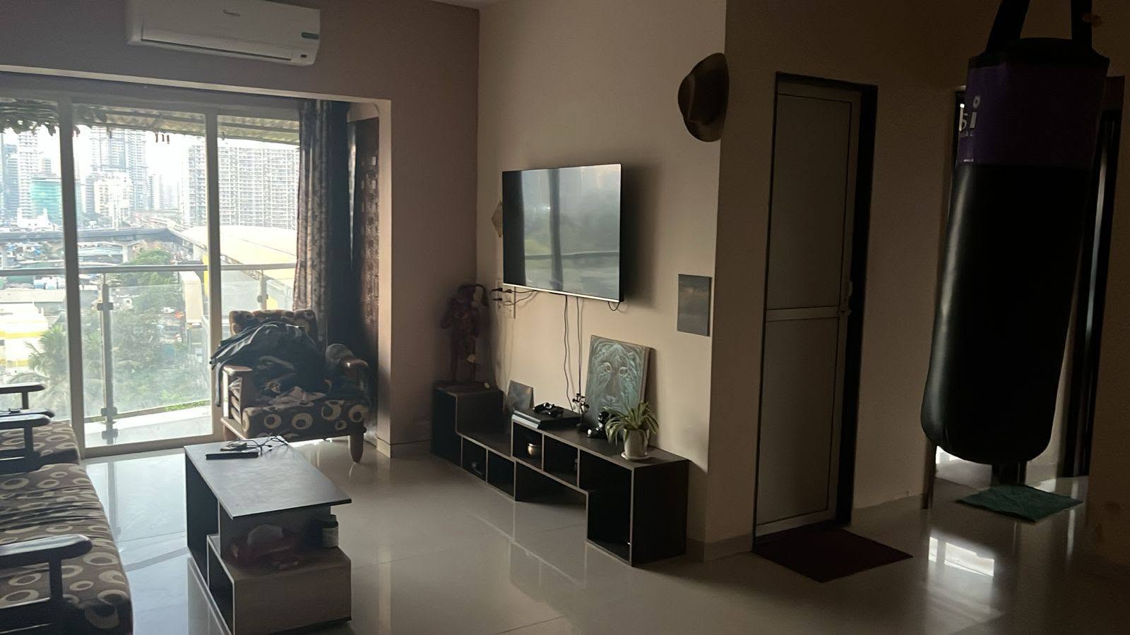 Fully Furnished Private Room in 2BHK, Malad West — photo 4