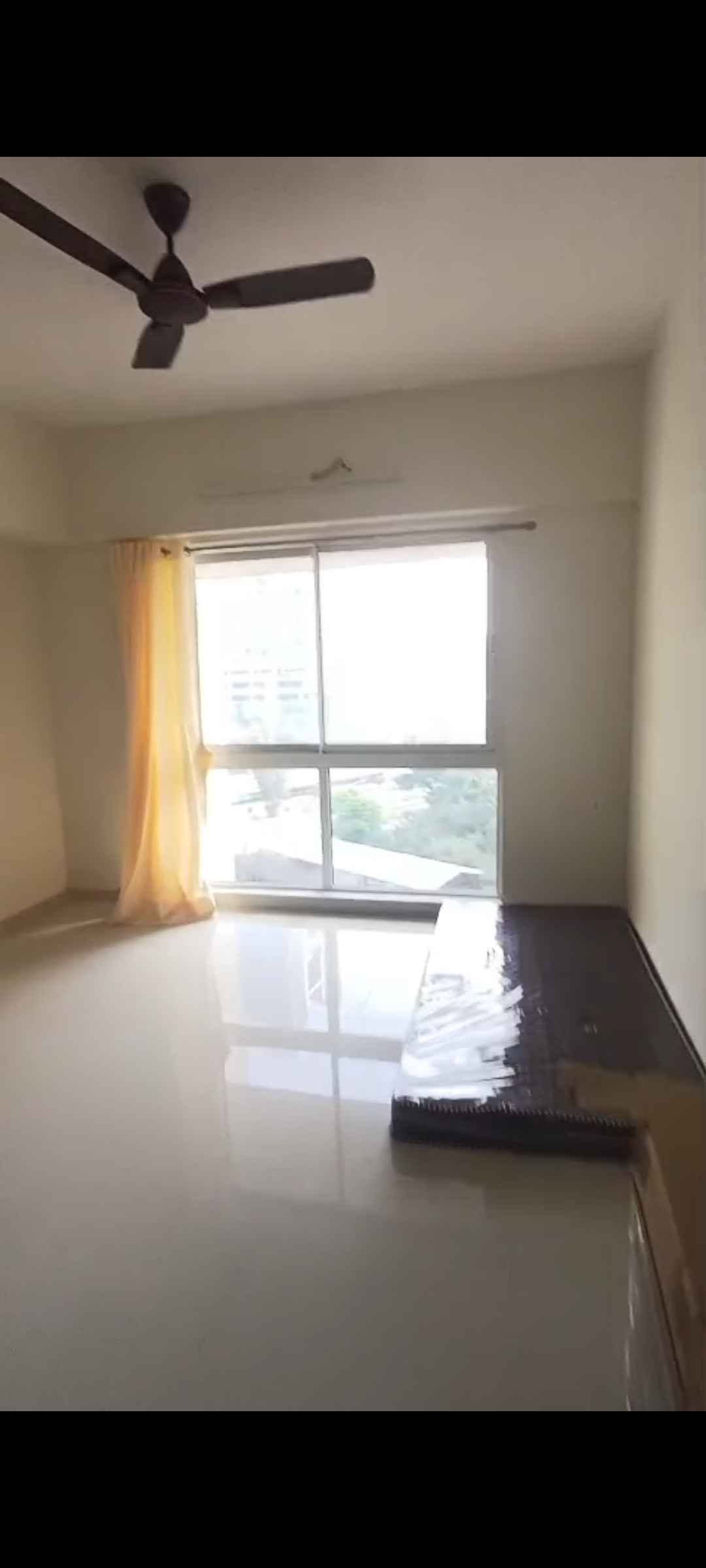 Non master bedroom in 2BHK, Lower Parel — photo 2