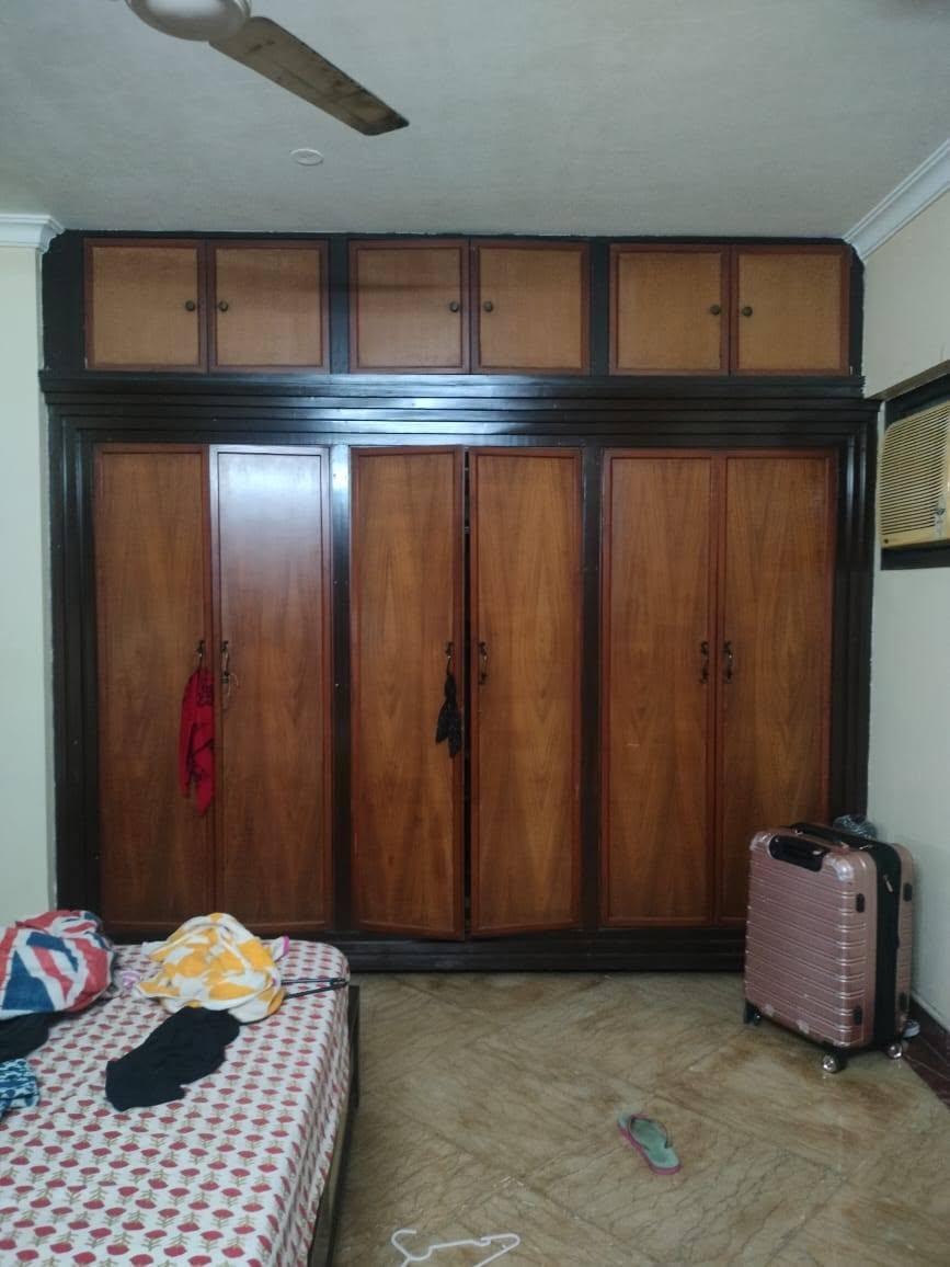 Available 2.5 BHK fully furnished flat on rent — photo 3