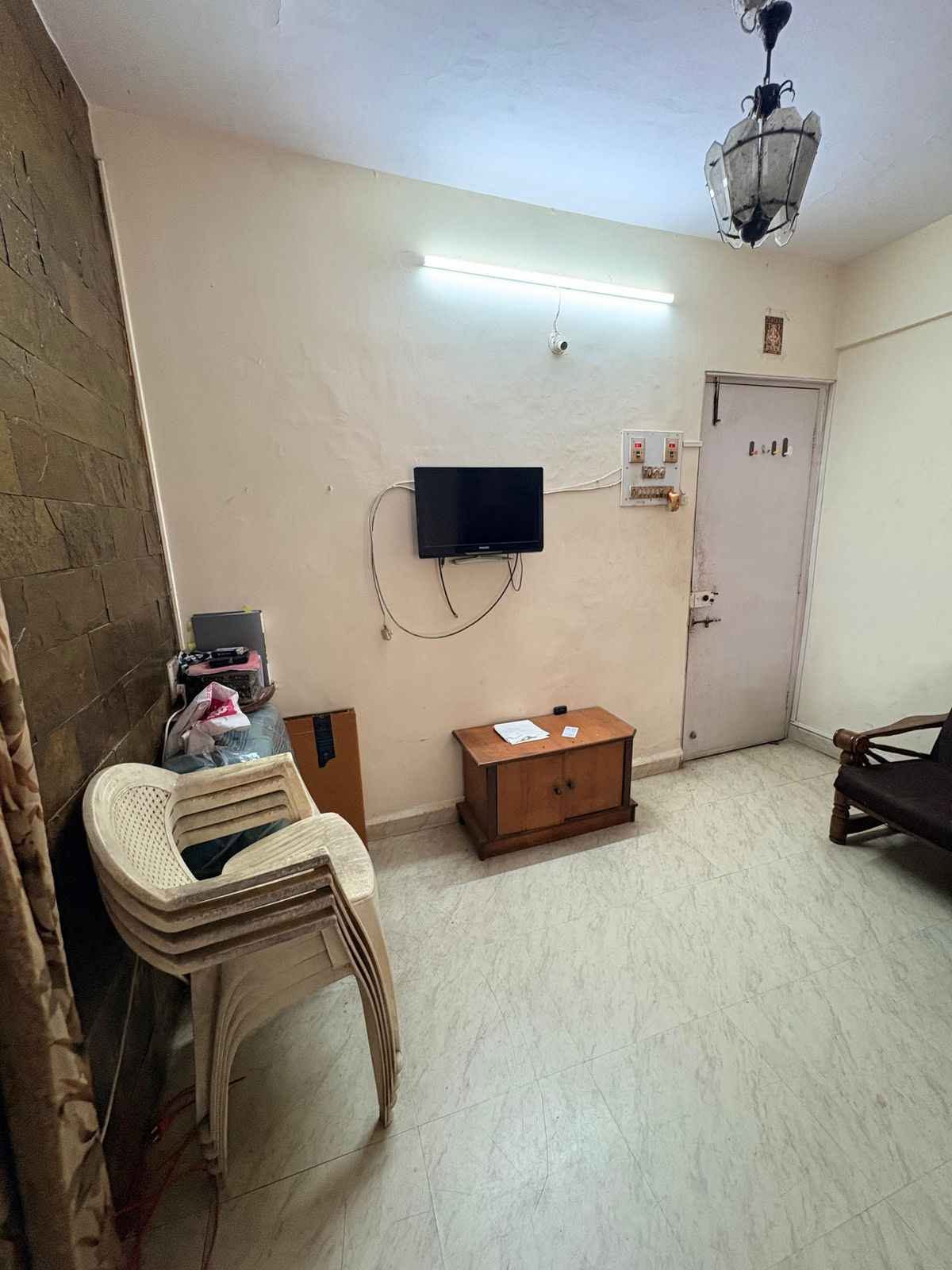 Hall Occupancy for Males in 1BHK, Jogeshwari East
