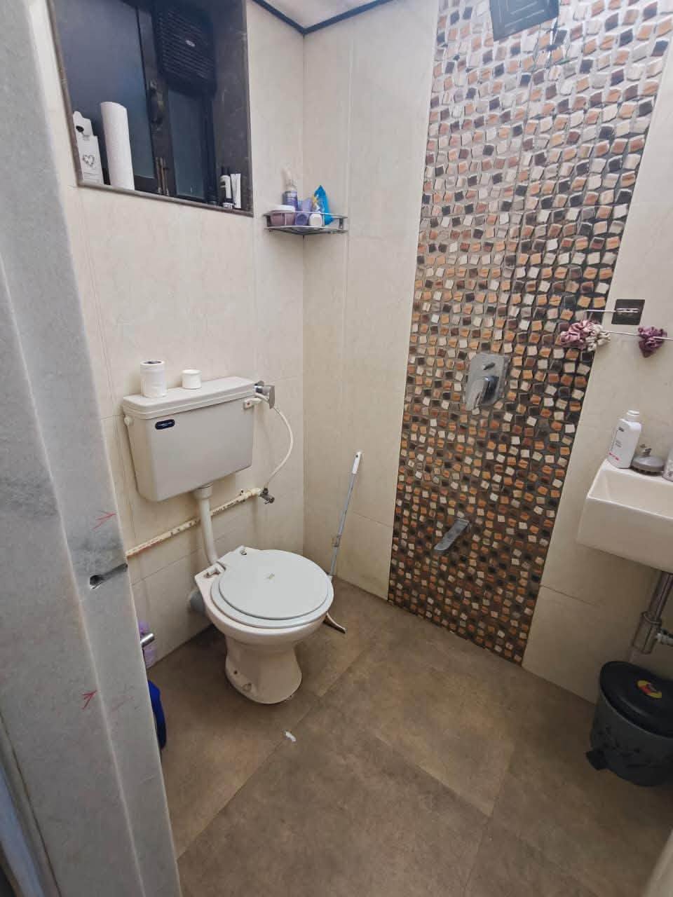 Single Occupancy for Female@35k final-At Matunga West