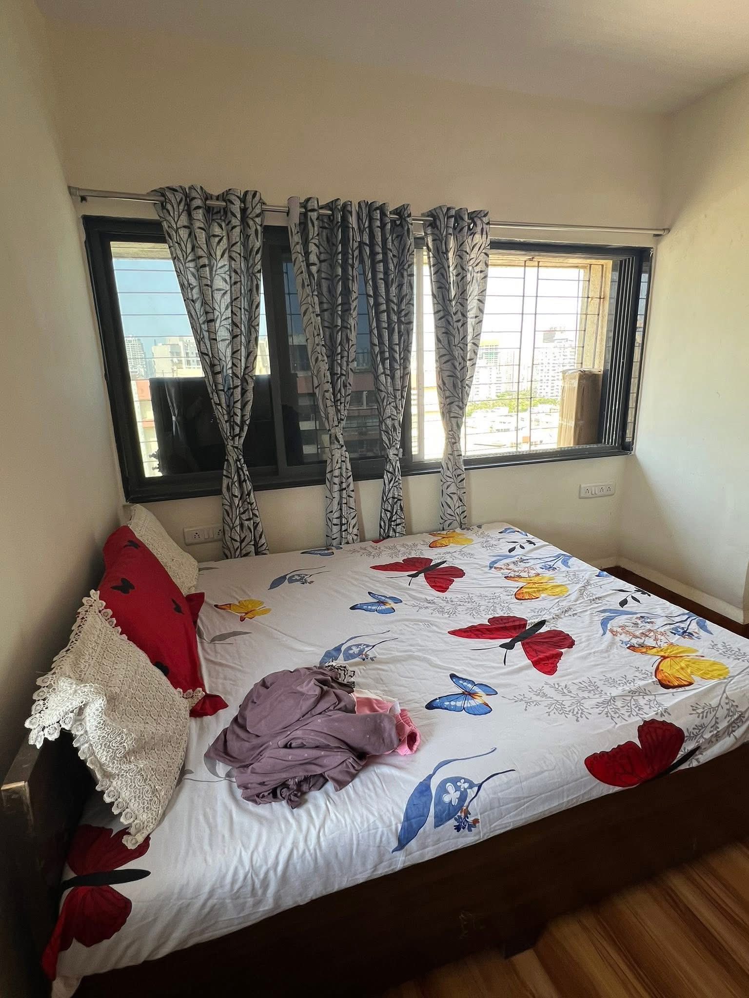 Fully furnished 2BHK in Andheri West — photo 2