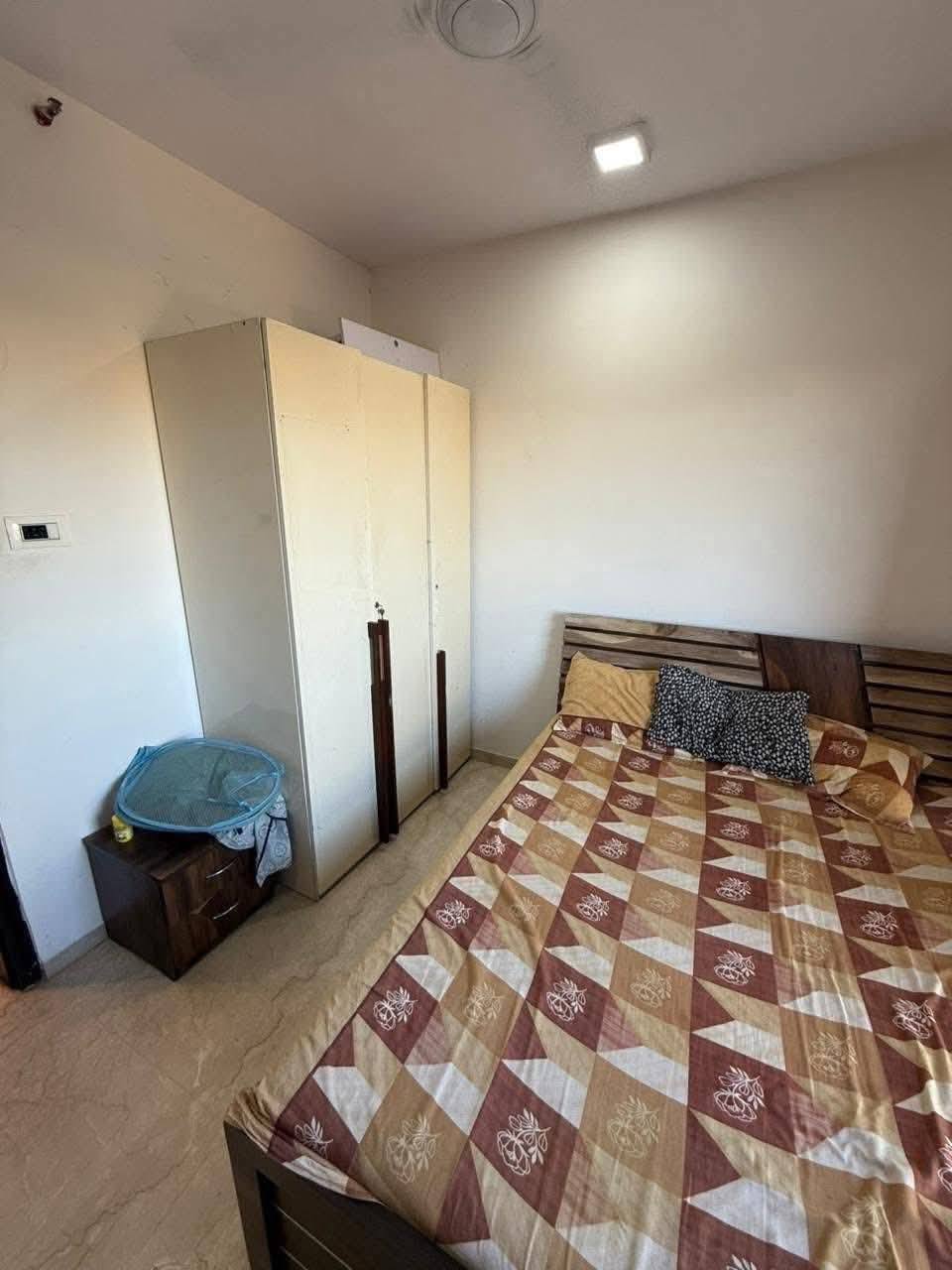 FEMALE SINGLE Occupancy in Andheri West
