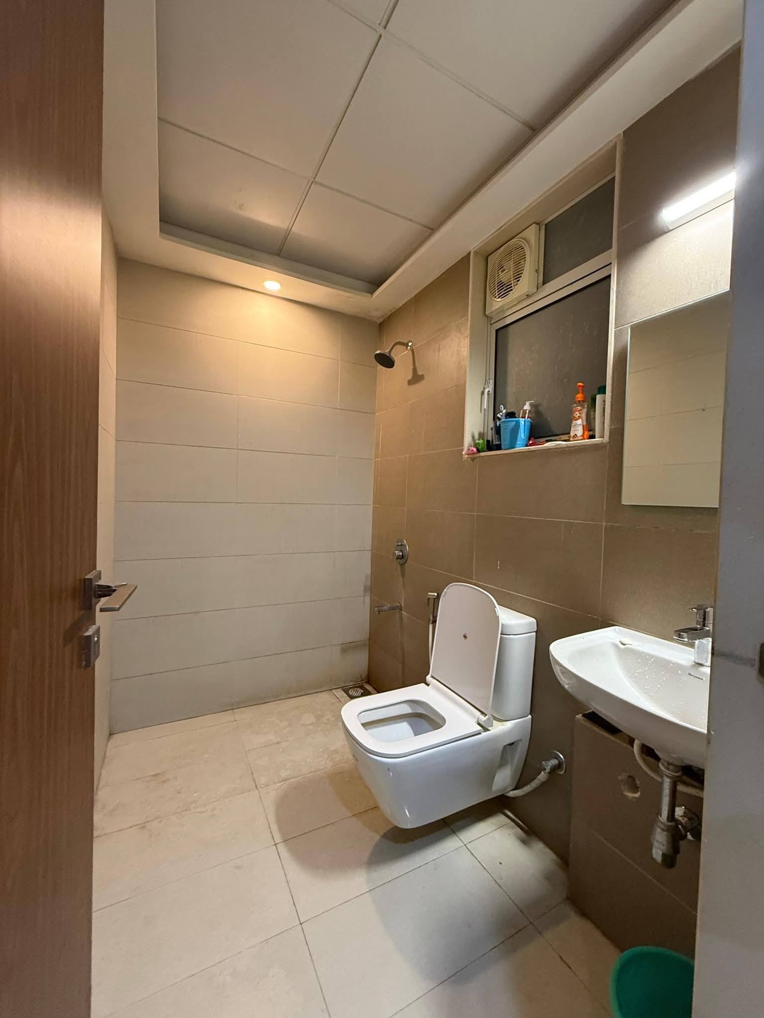 4BHK Premium Sharing Apartment for Males | Proxima Residency — photo 3