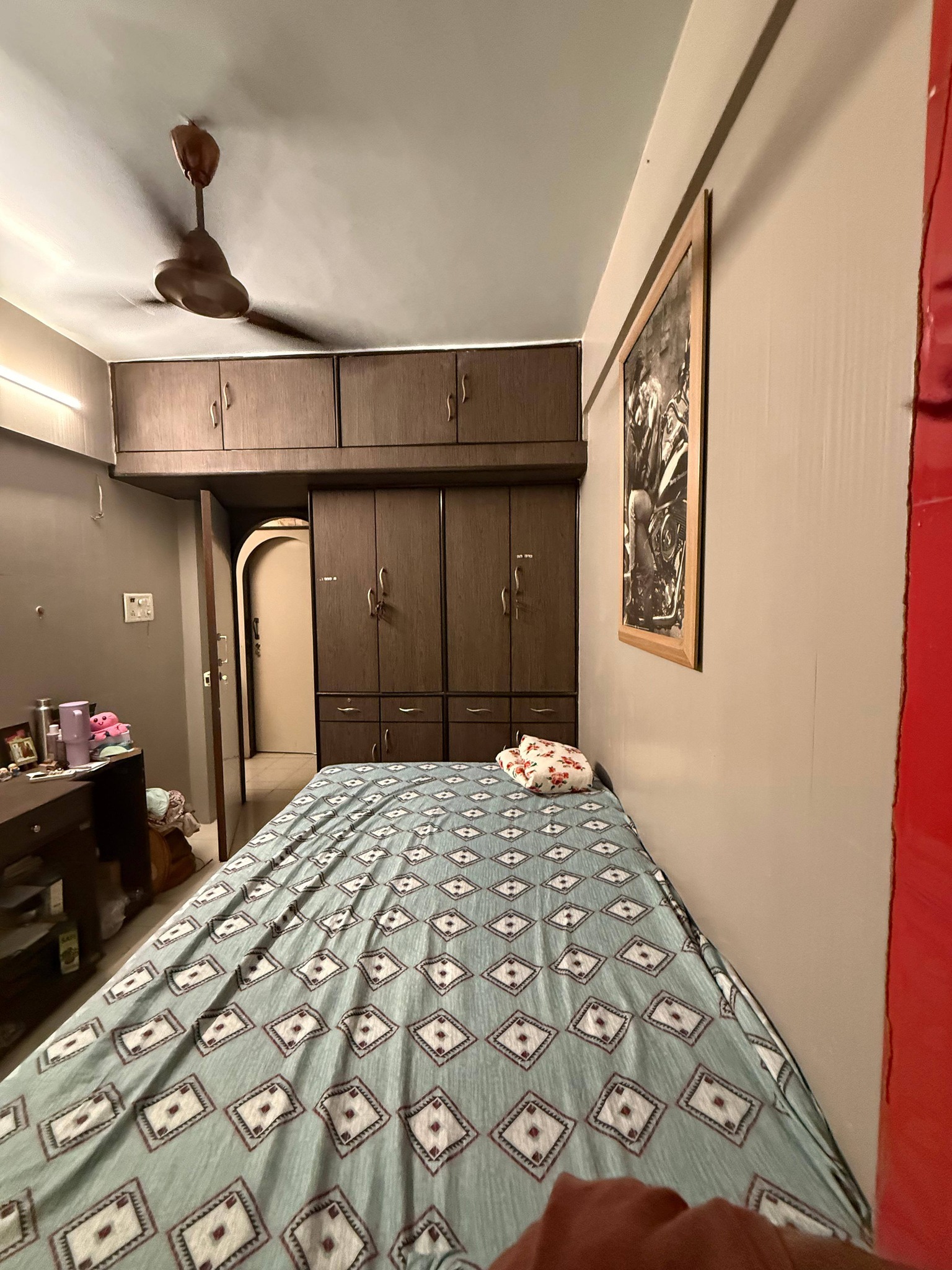 Urgent: 2 Female Flatmates for Furnished 2BHK — photo 2