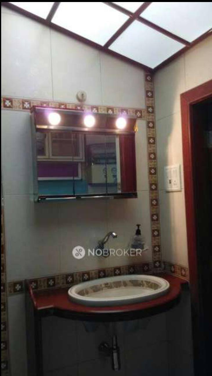 Urgent: 2 Female Flatmates for Furnished 2BHK — photo 3