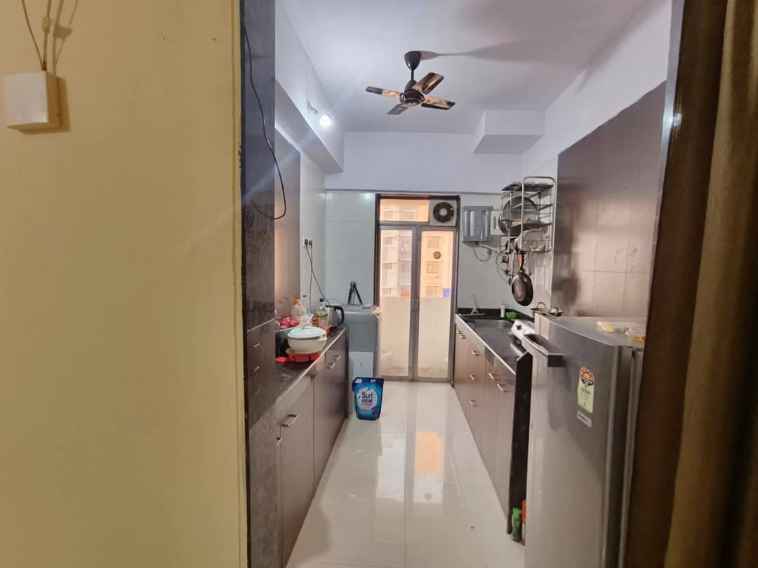 Room for Male Flatmates in Goregaon West — photo 4