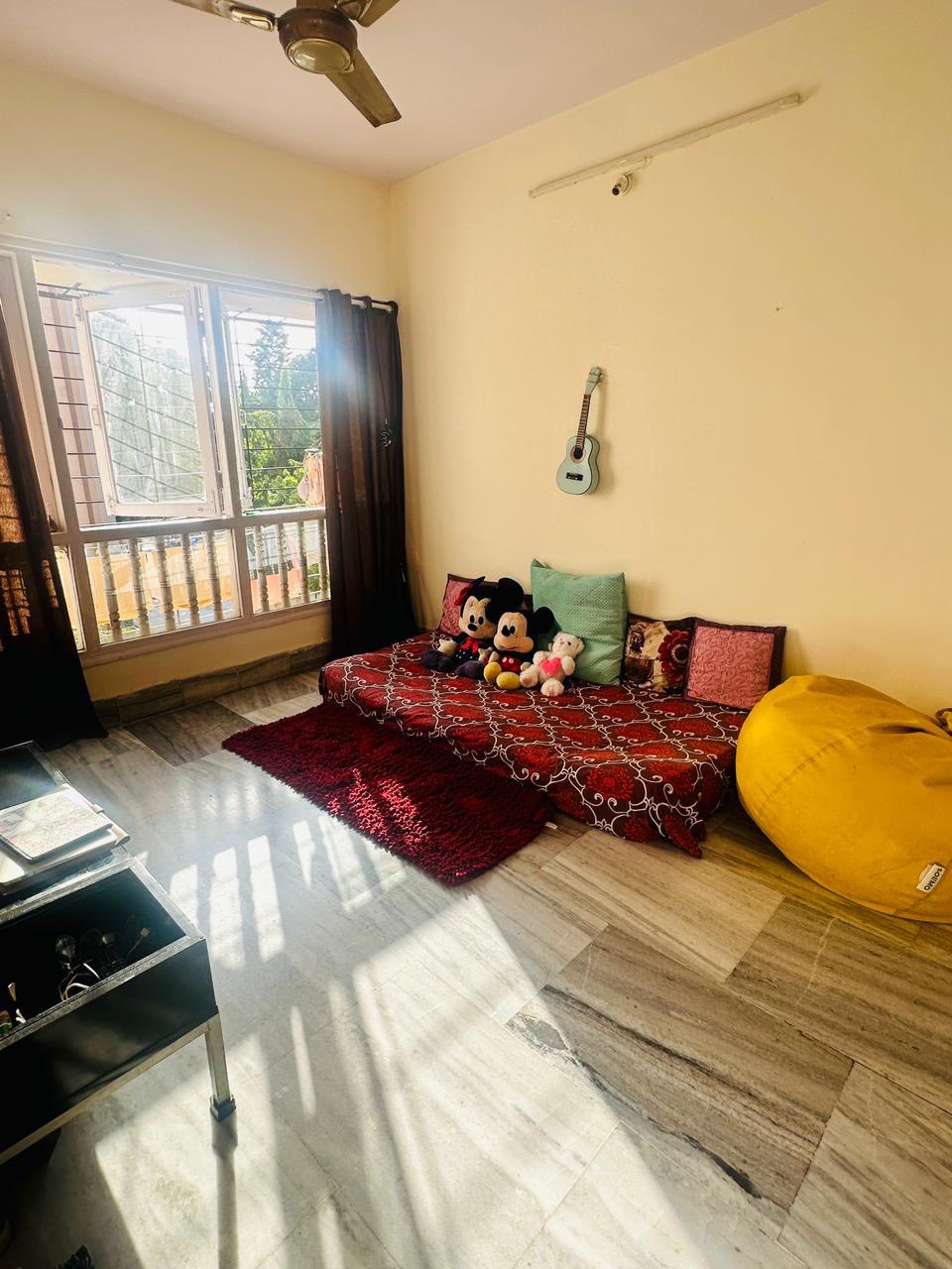 Looking for female flatmate in 2BHK — photo 3