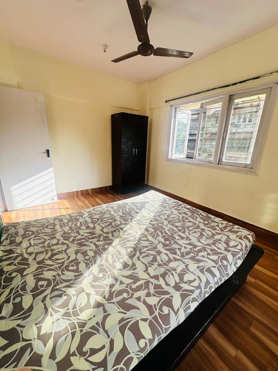 Looking for female flatmate in 2BHK — photo 5