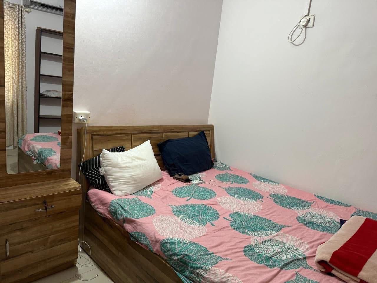 Room Available for Male Flatmate in Oshiwara, Andheri West — photo 3