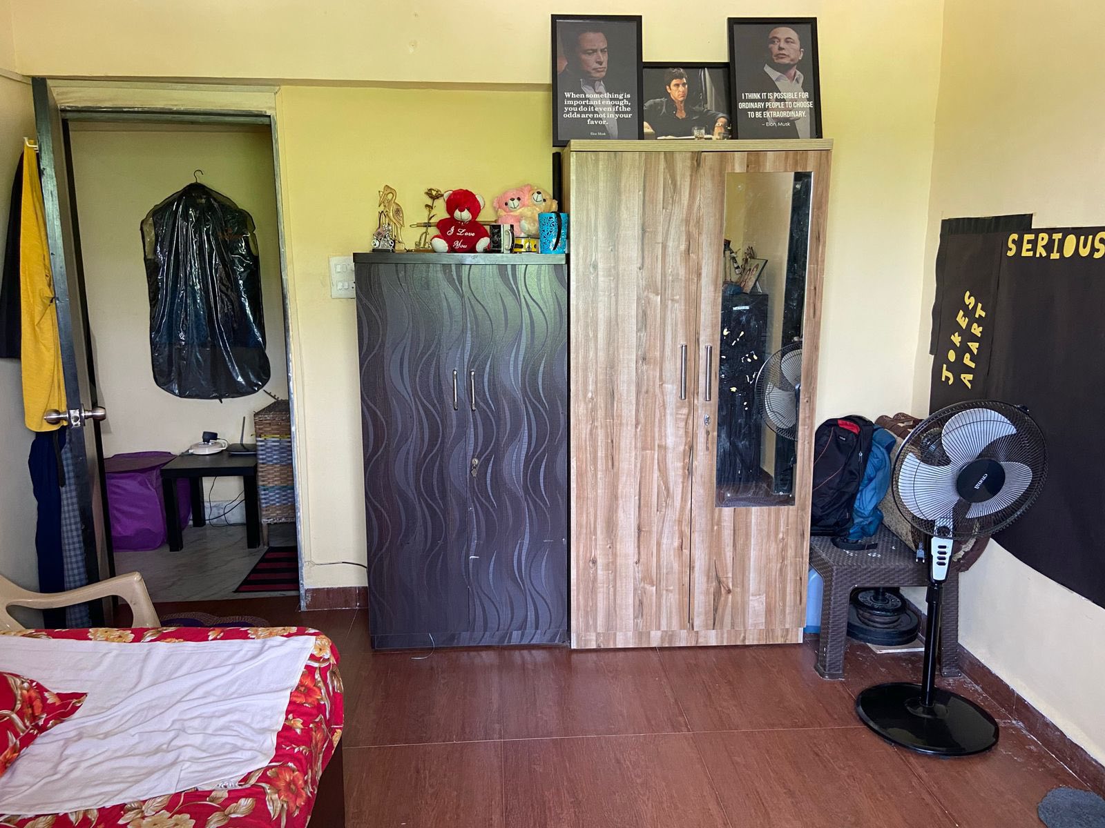 Flatmate needed for master bedroom in 2BHK, Goregaon East